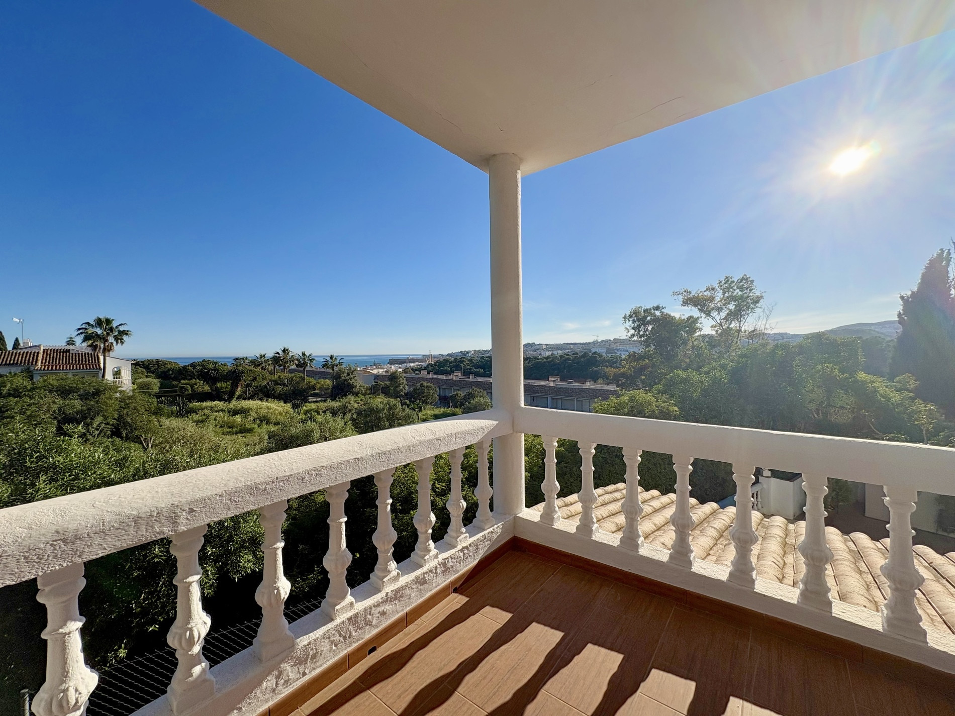 5 Bedroom Villa in Mijas - Photo 3