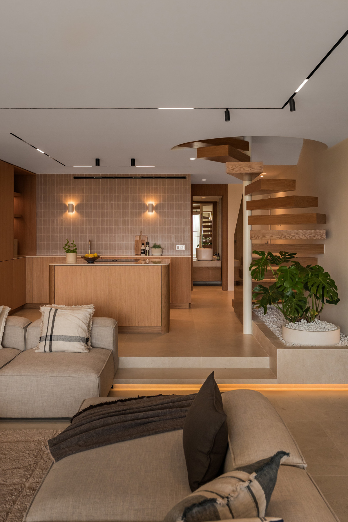4 Bedroom Townhouse in Marbella - Photo 8