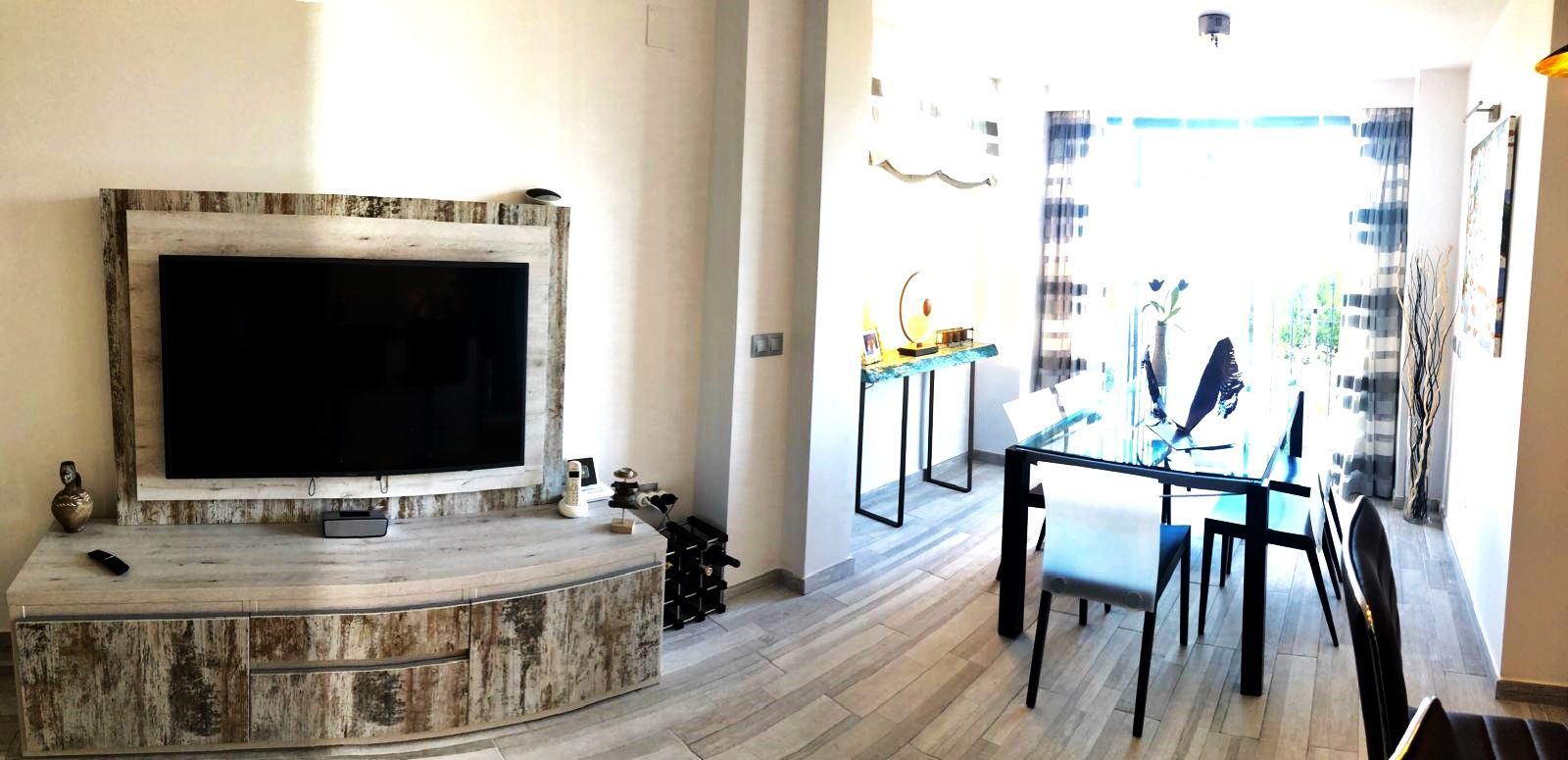 2 Bedroom Apartment in Marbella - Photo 13