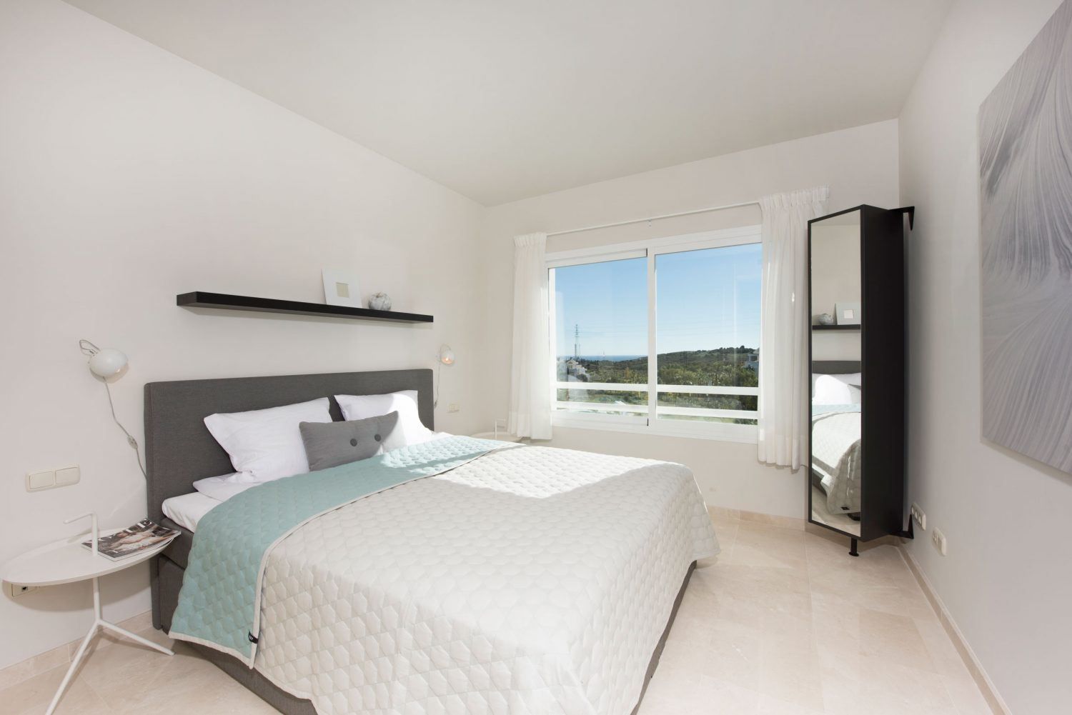2 Bedroom Apartment in Casares - Photo 9