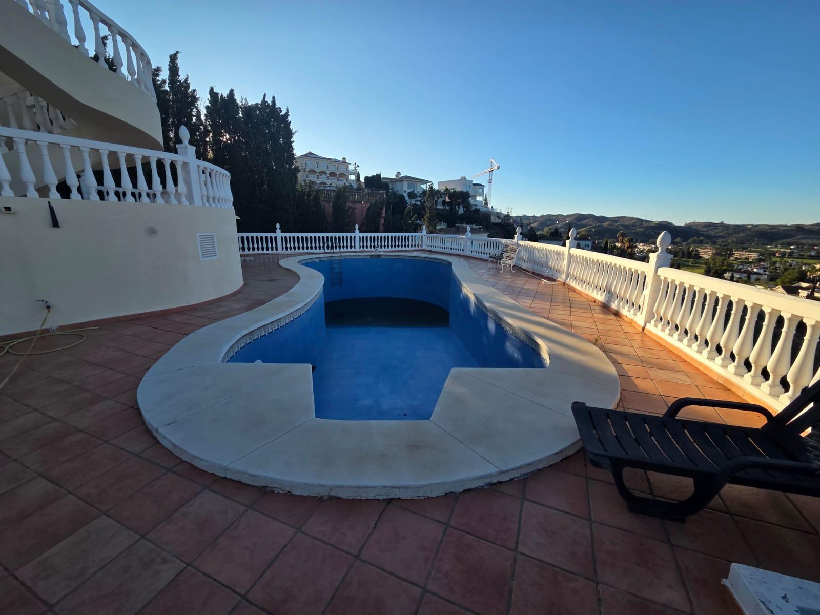 5 Bedroom Villa in Mijas - Photo 7