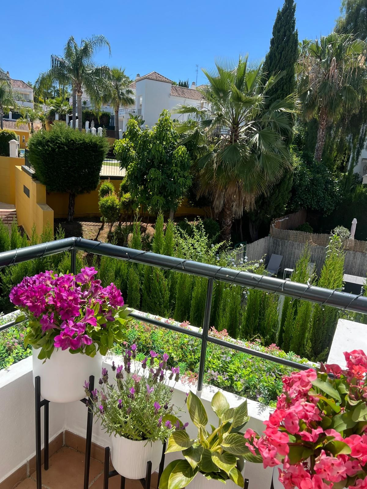 2 Bedroom Apartment in Marbella - Photo 13