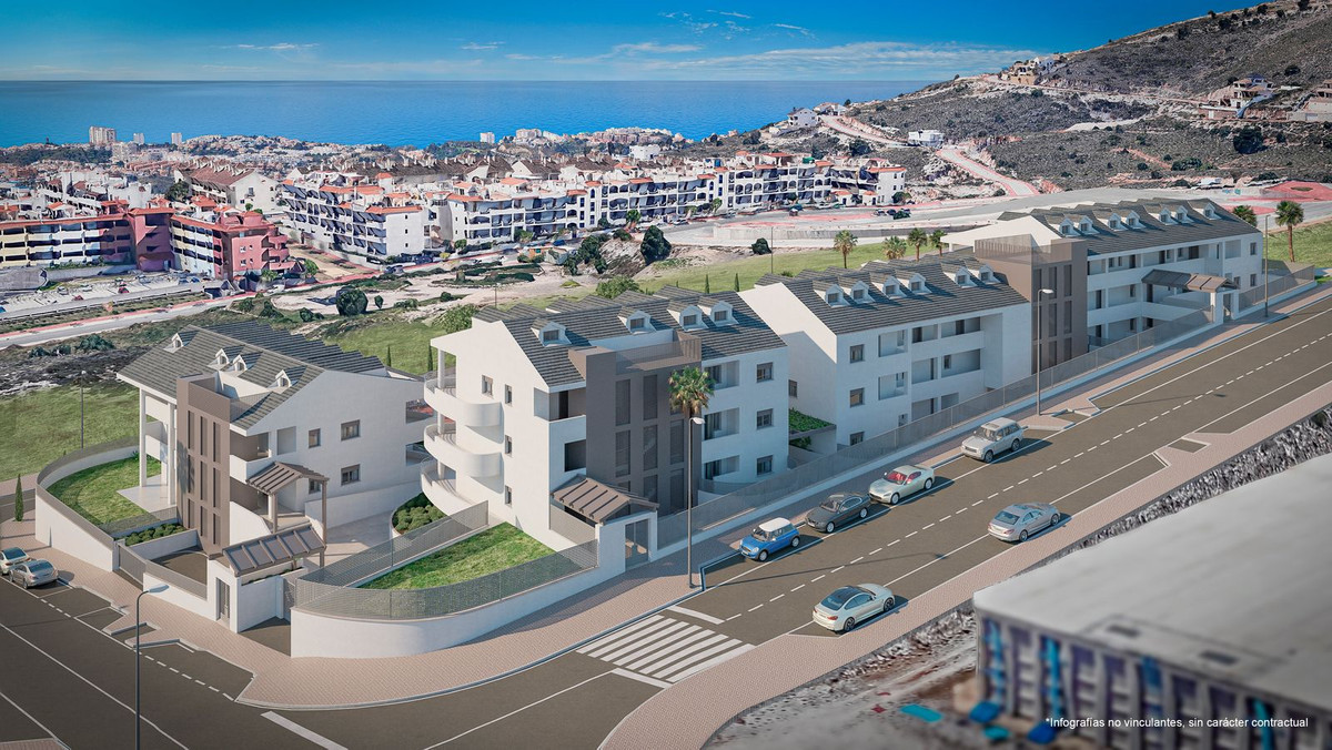 2 Bedroom Apartment in Benalmádena - Photo 9