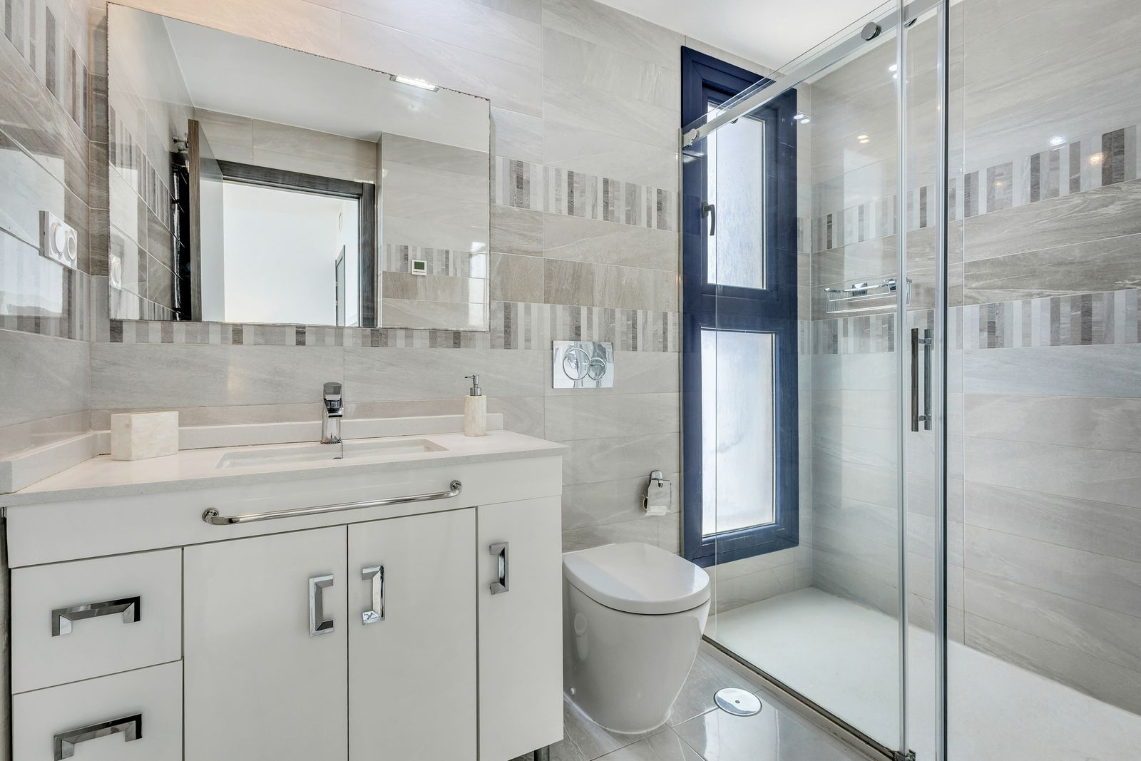 Apartamento com 3 quartos com vista mar em Alicante, Espanha – Foto 19