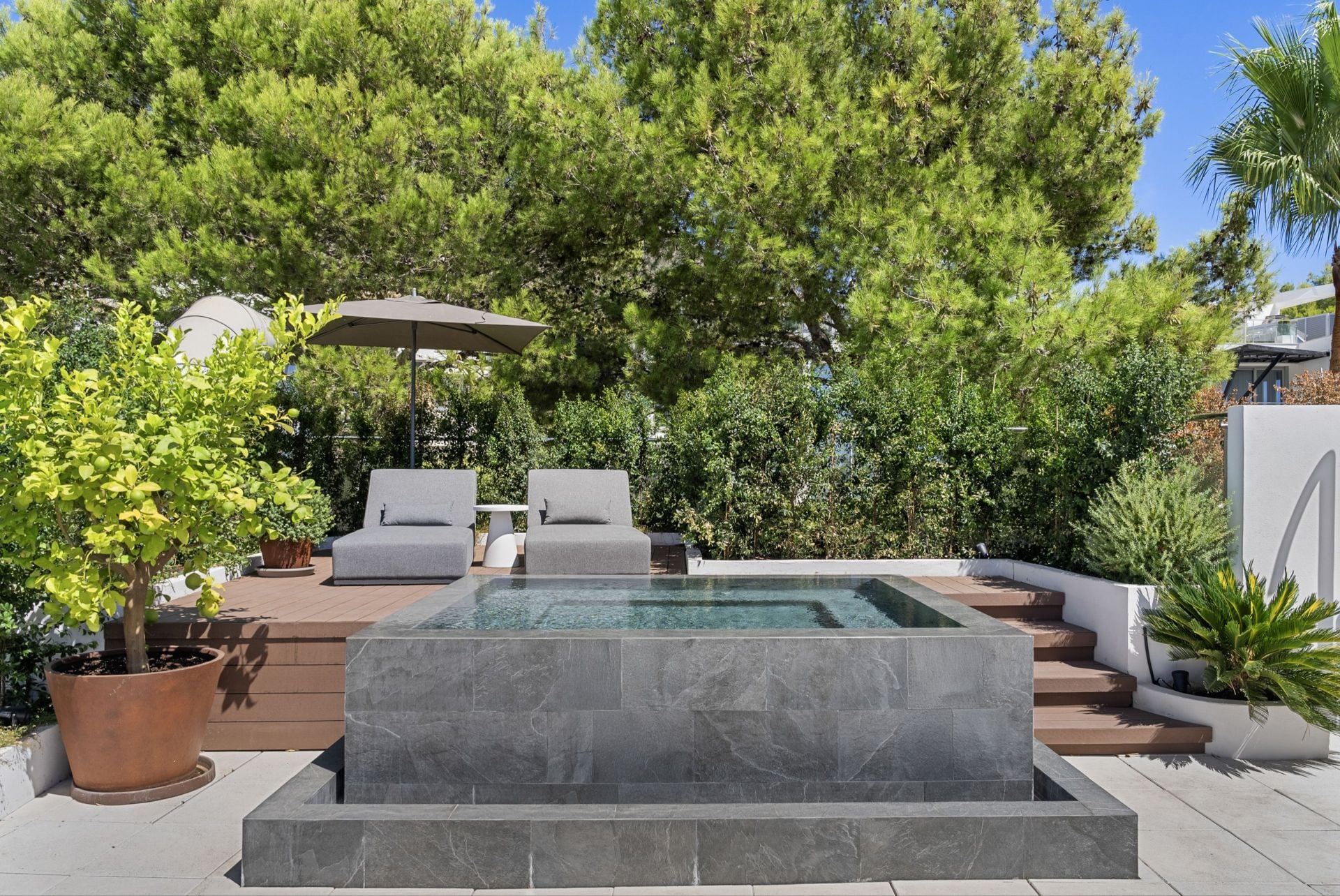 3 Bedroom Villa in Marbella - Photo 8