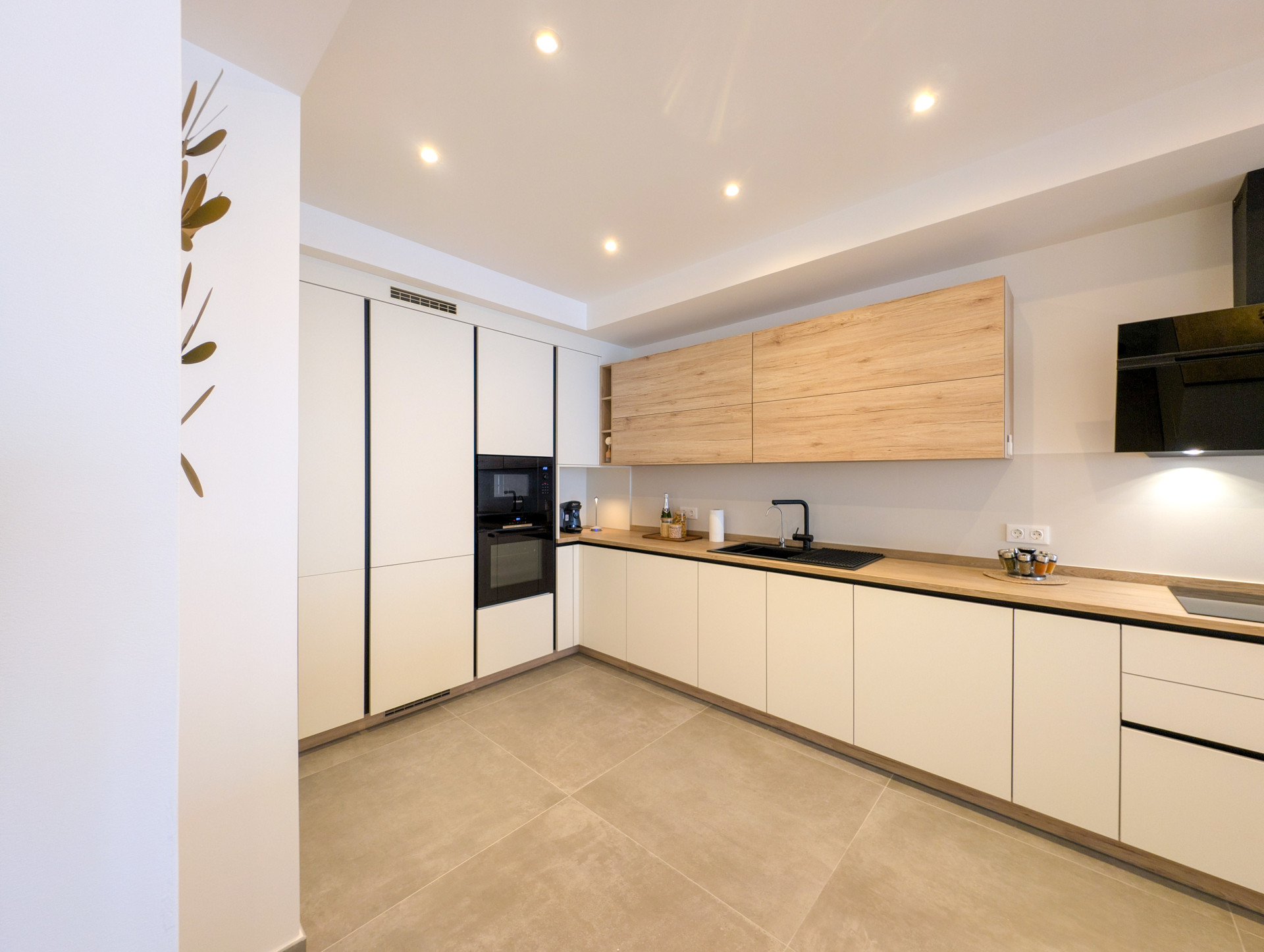 2 Bedroom Apartment in San Pedro de Alcántara - Photo 15