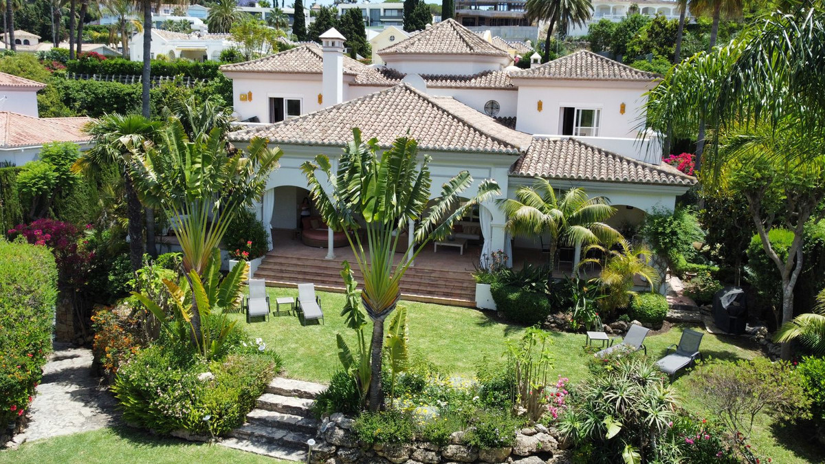6 Bedroom Villa in Estepona - Foto 4