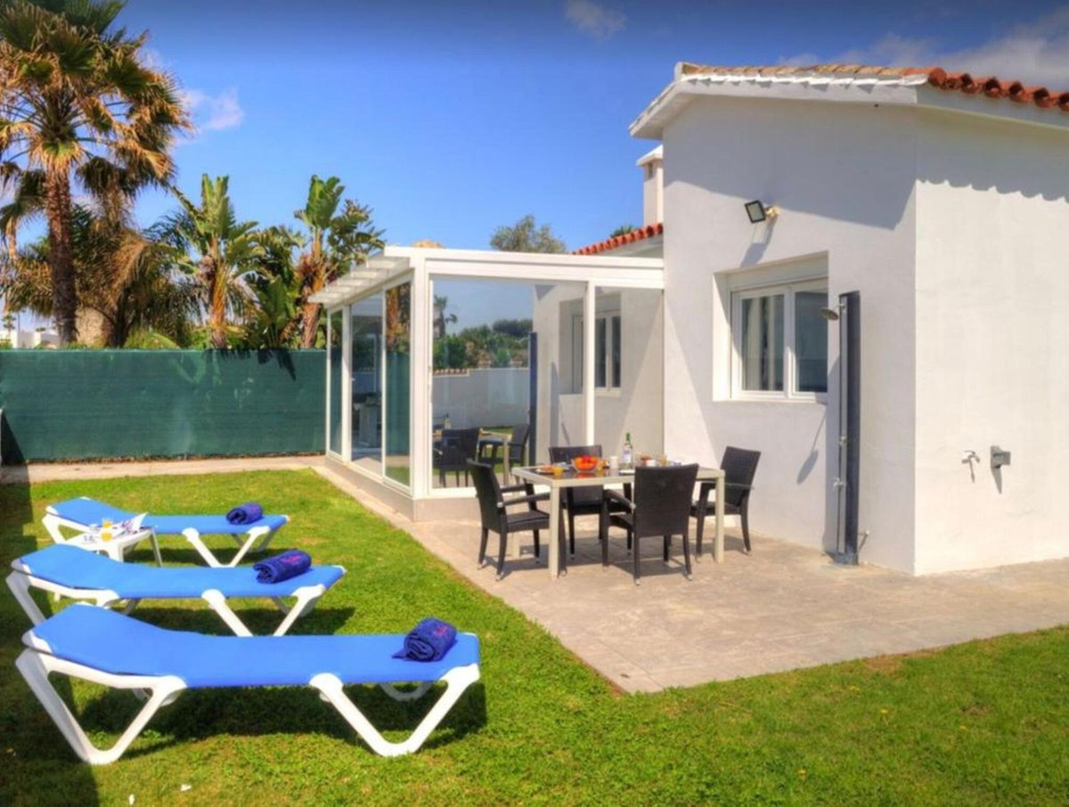 3 Bedroom Villa in Estepona - Foto 21