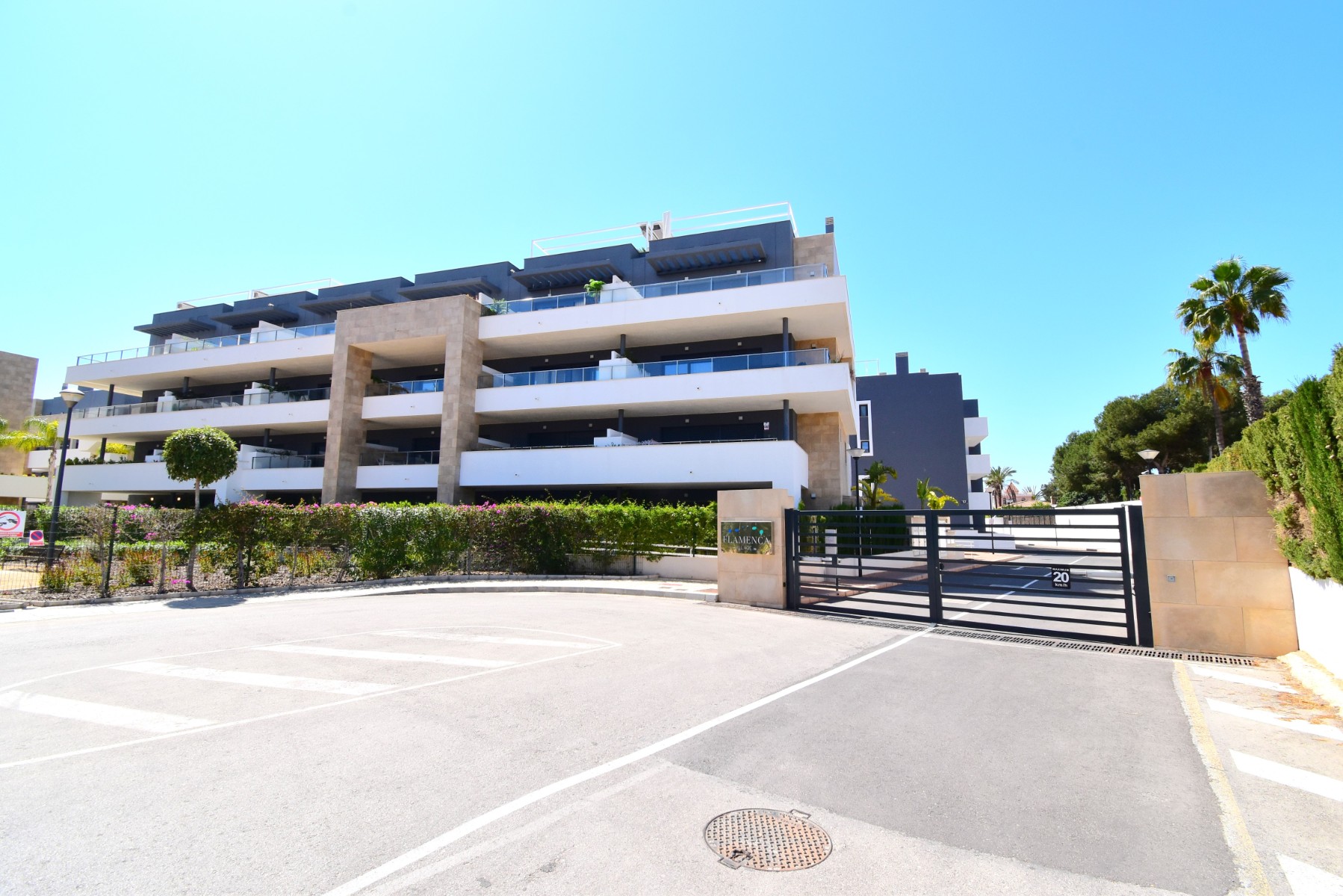 Apartamento com 2 quartos com piscina em Alicante, Espanha – Foto 16