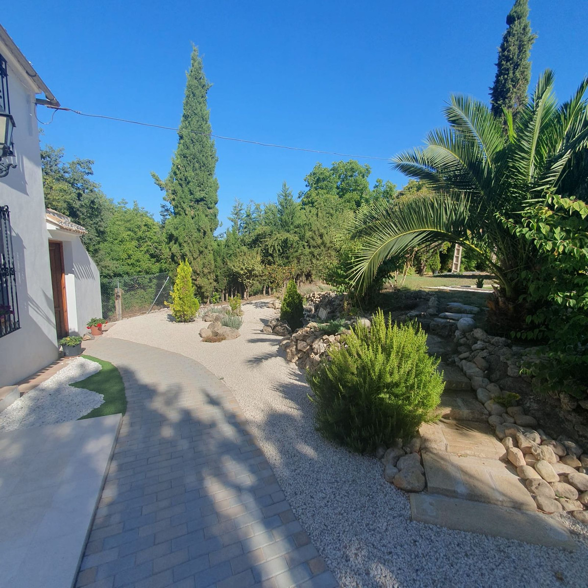 Chalet de 4 dormitorios en Granada – Foto 23