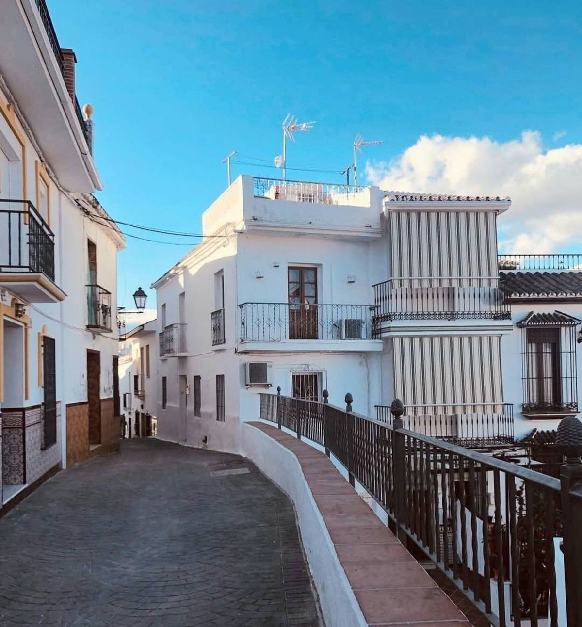 3 Bedroom Townhouse in Guaro