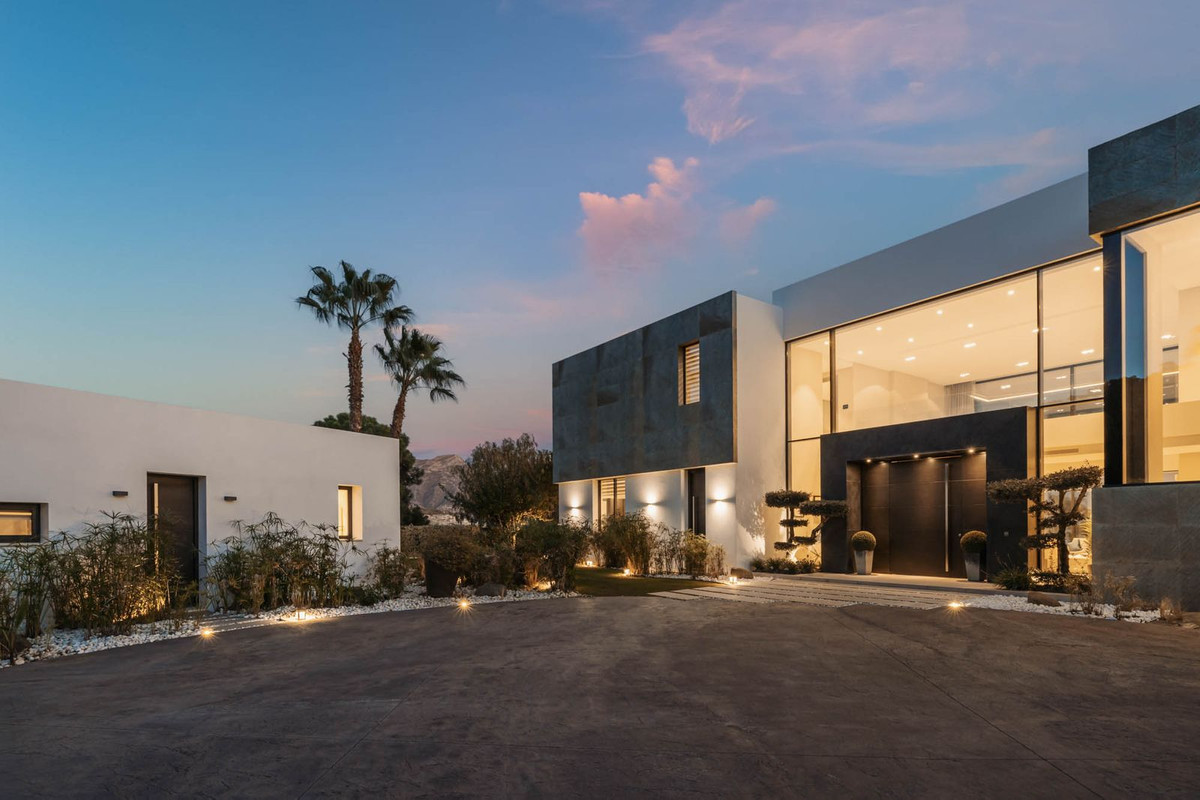 5 Bedroom Villa in Benahavís - Foto 35