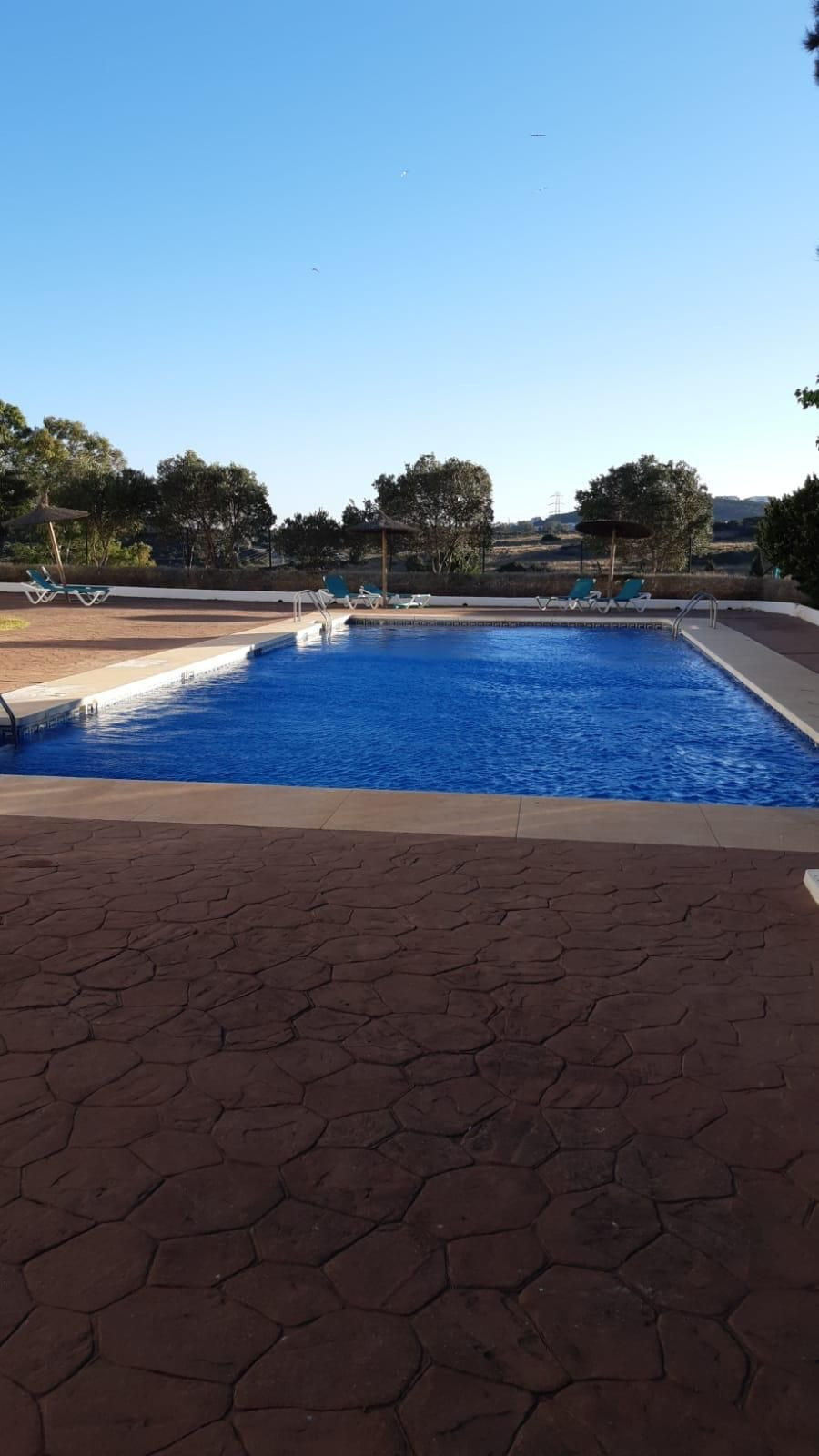 2 Bedroom Penthouse in Estepona - Photo 33