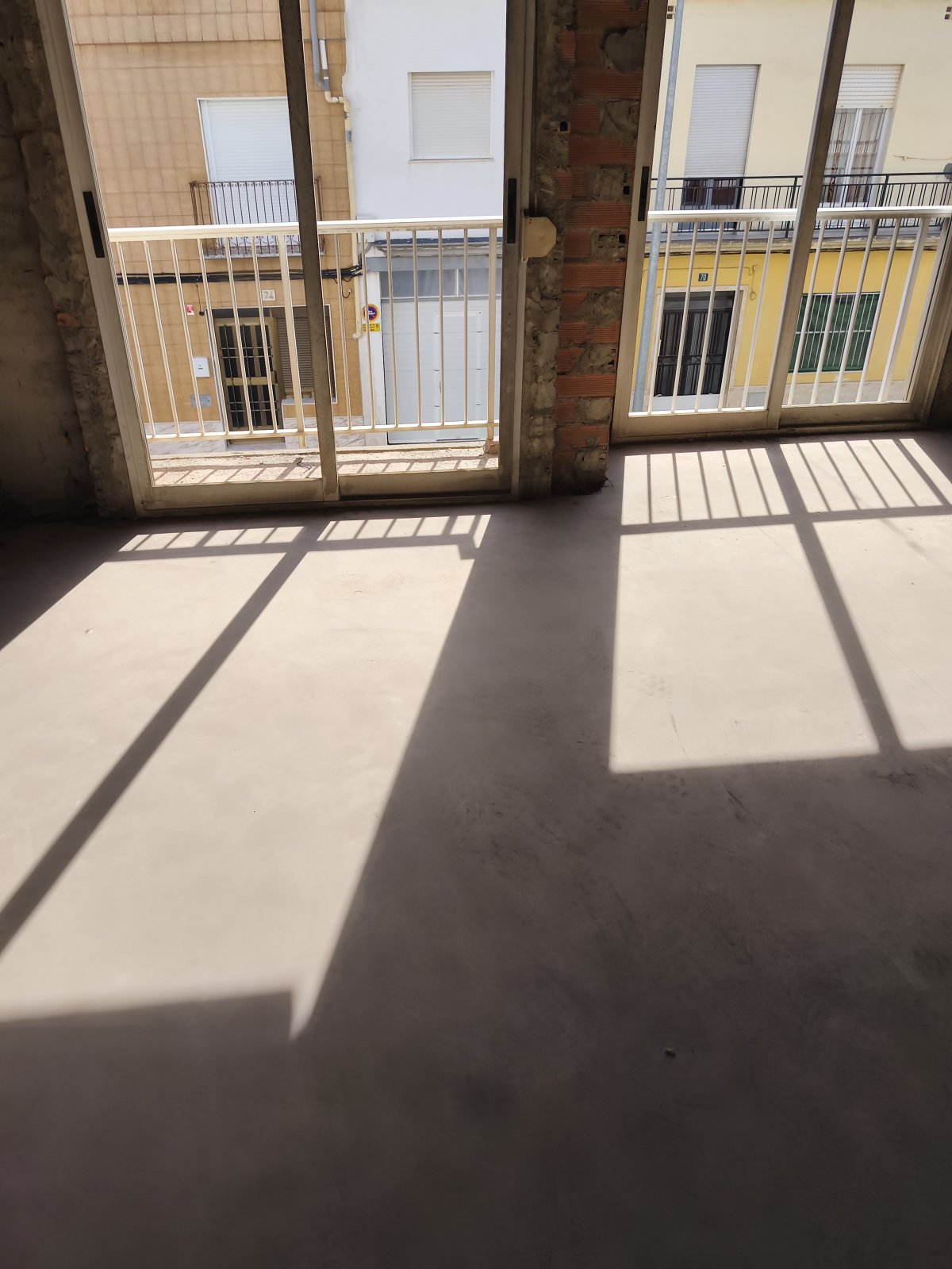 Bedrijfsruimte in Valencia, Spanje – Foto 4