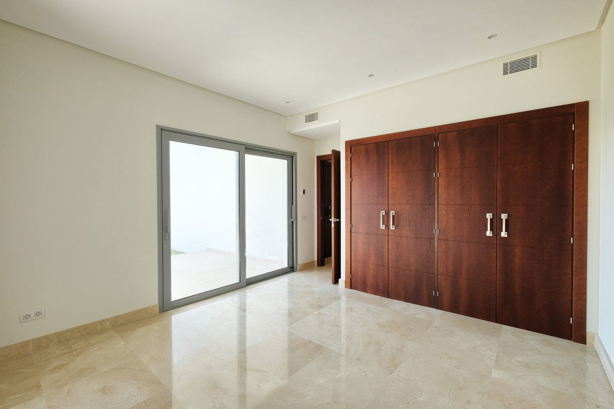 4 Bedroom Villa in Benahavís - Foto 23