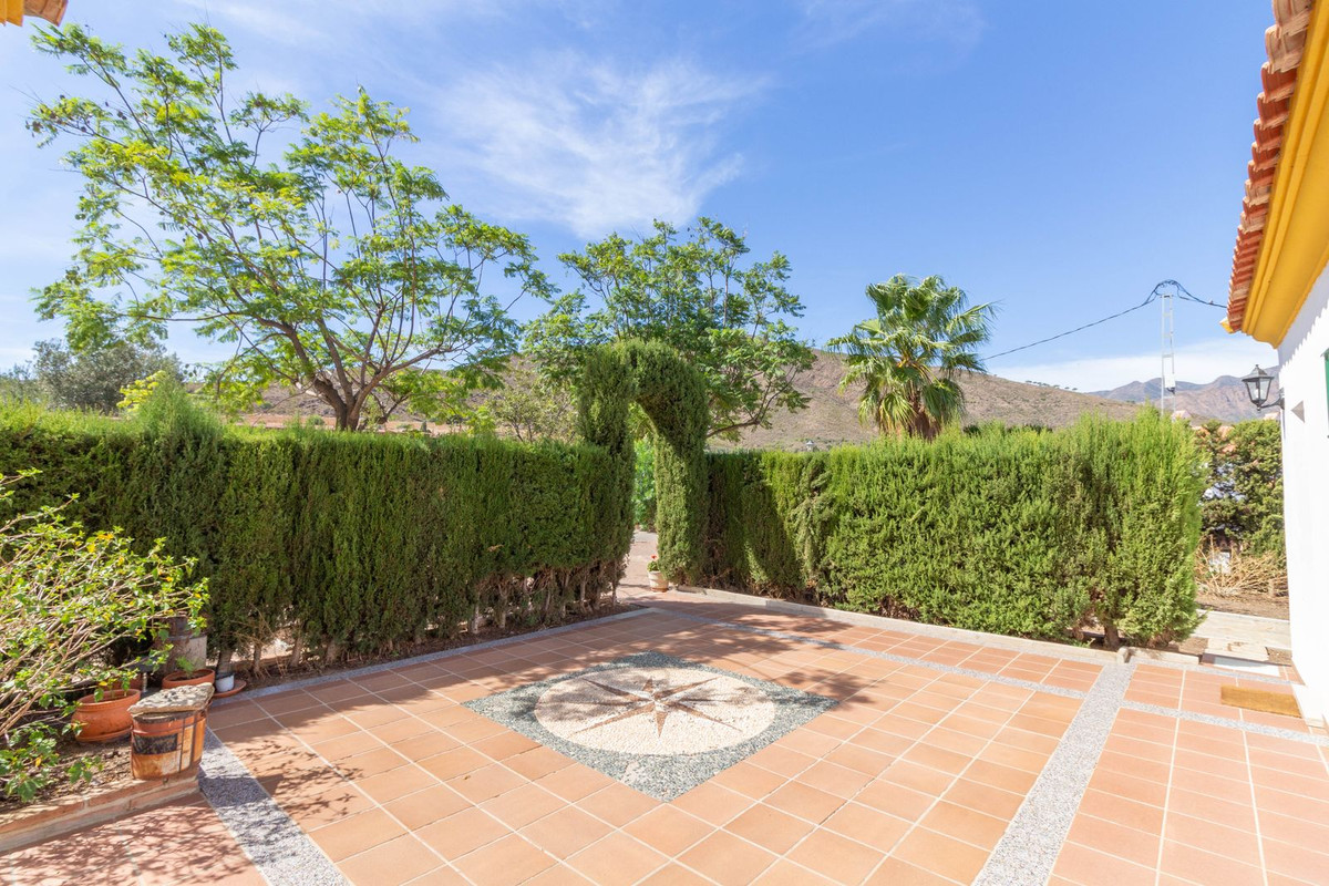 4 Bedroom Country house in Mijas - Фото 11