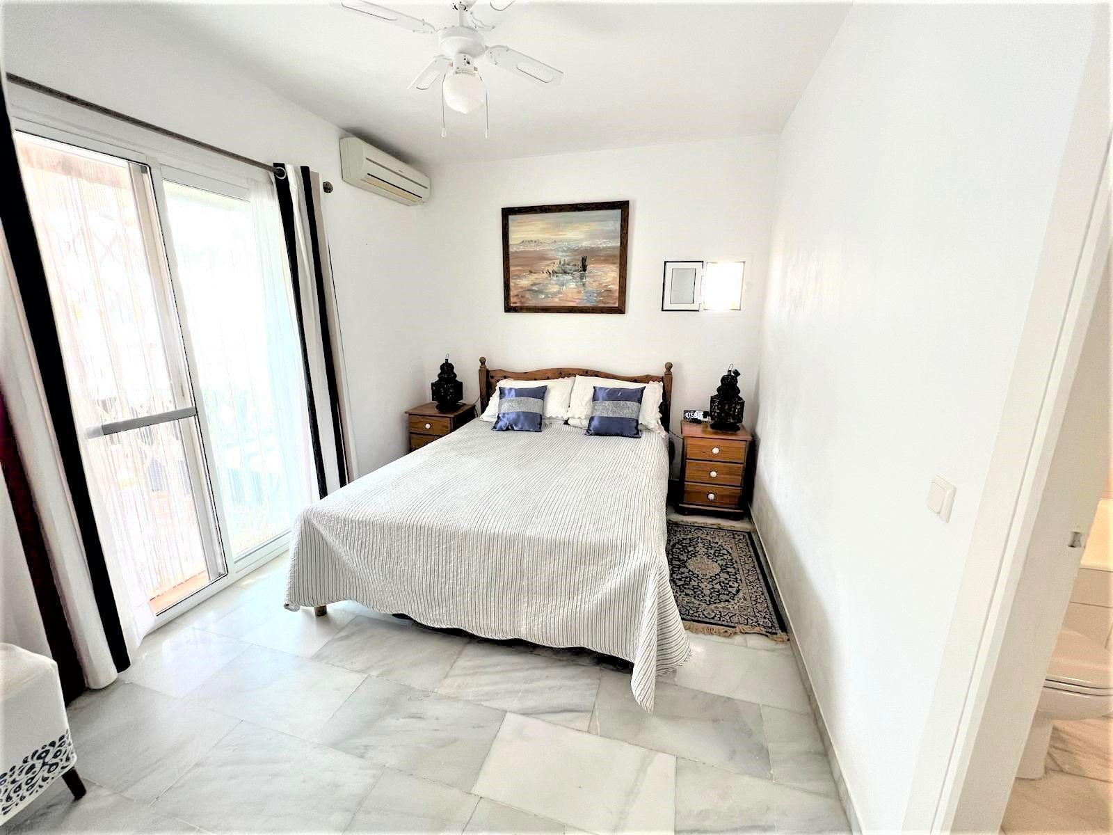 4 Bedroom Villa in Mijas - Photo 14
