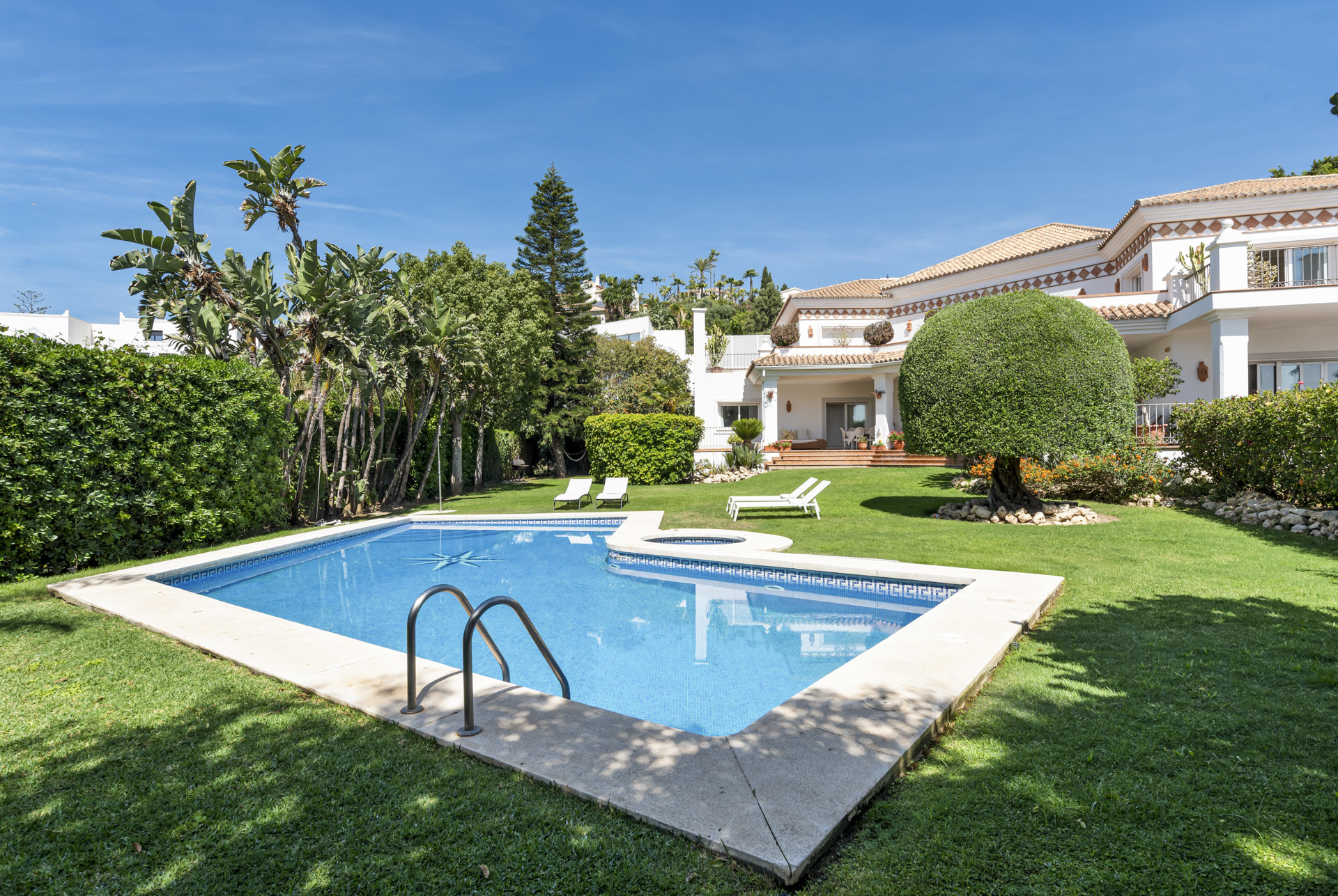 6 Bedroom Villa in Benahavís - Foto 36