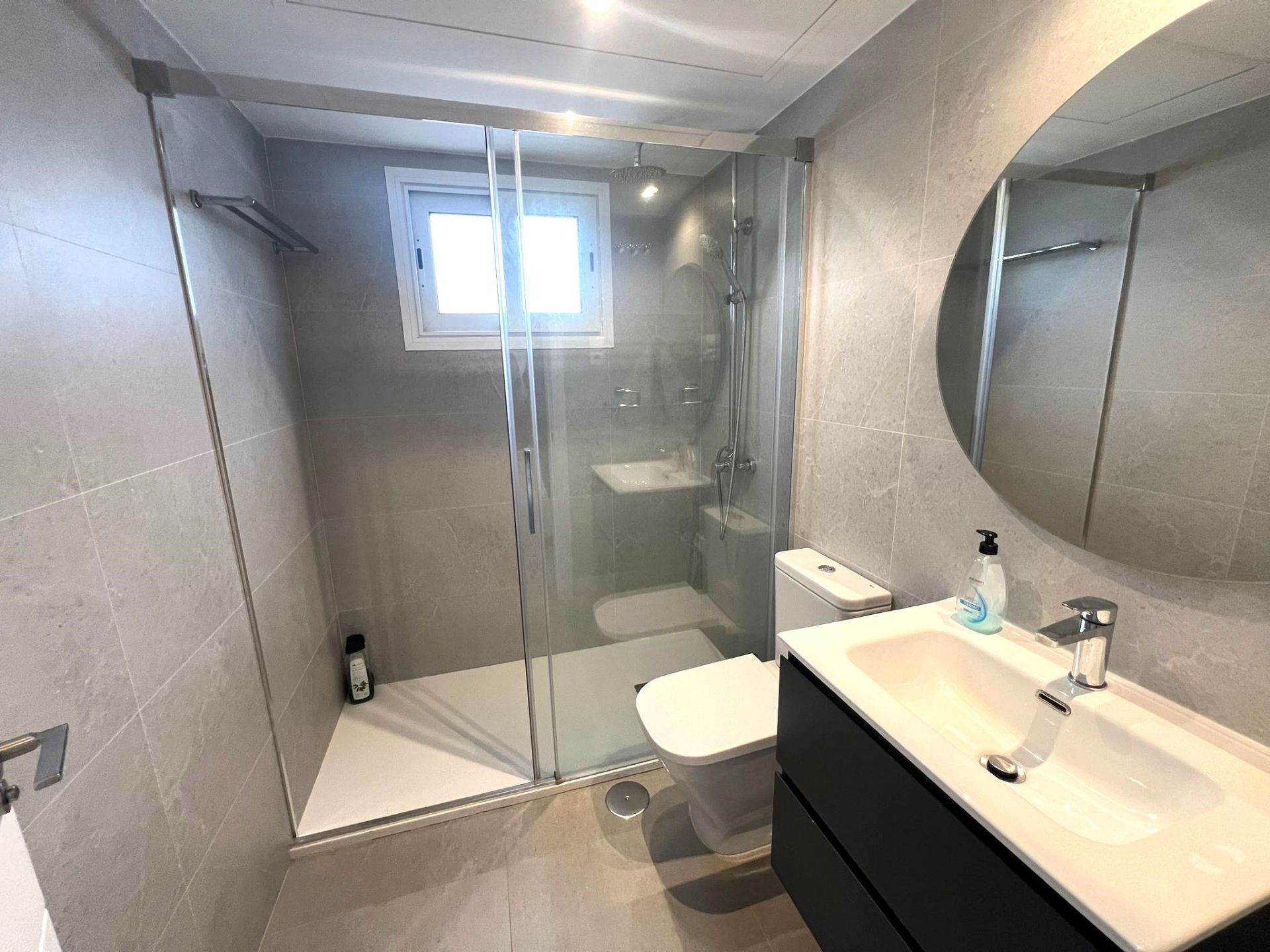 2 Bedroom Apartment in Fuengirola - Foto 9