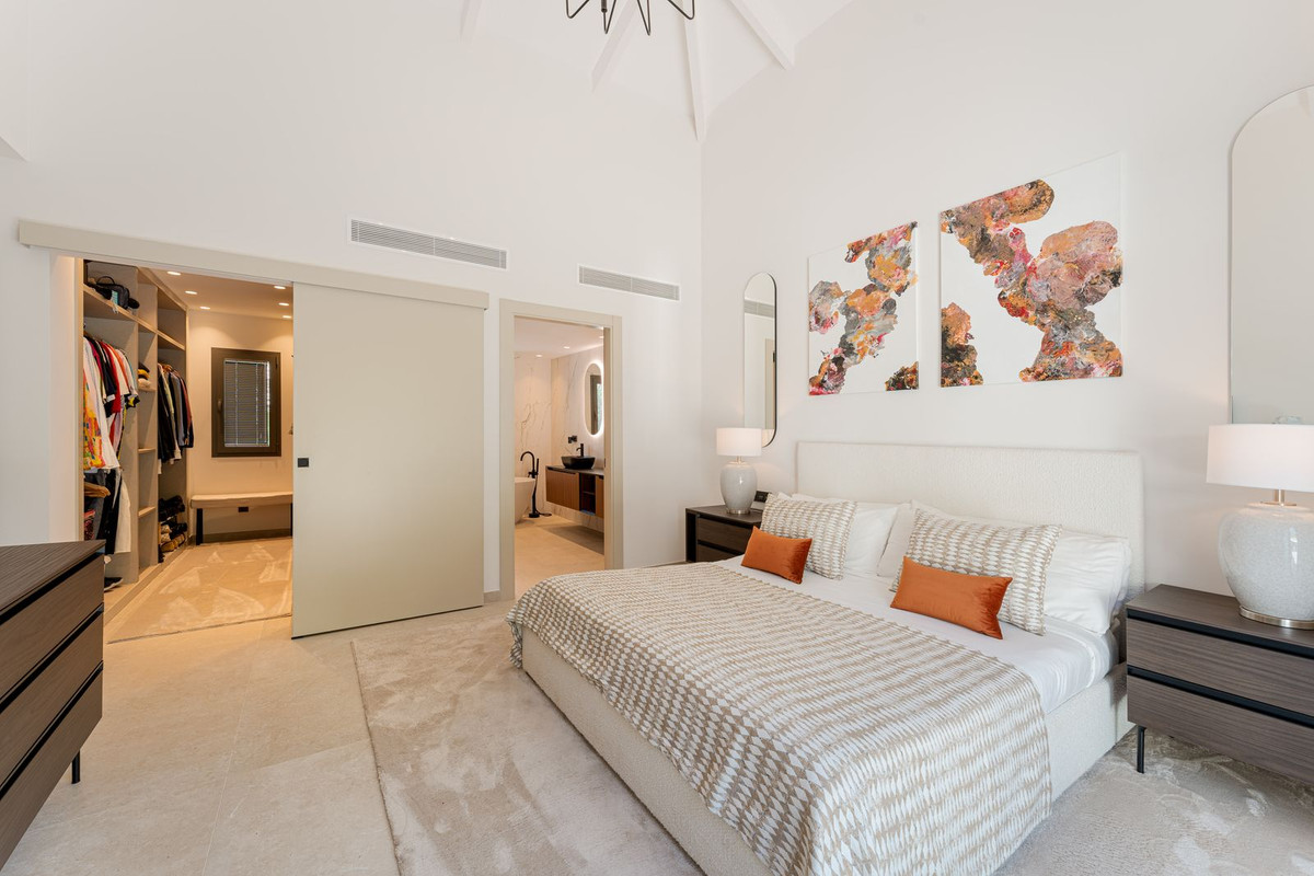 5 Bedroom Villa in Marbella - Foto 54