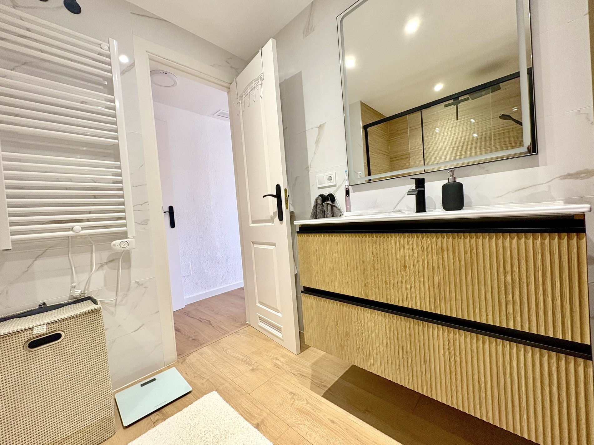 2 Bedroom Apartment in Marbella - Foto 24