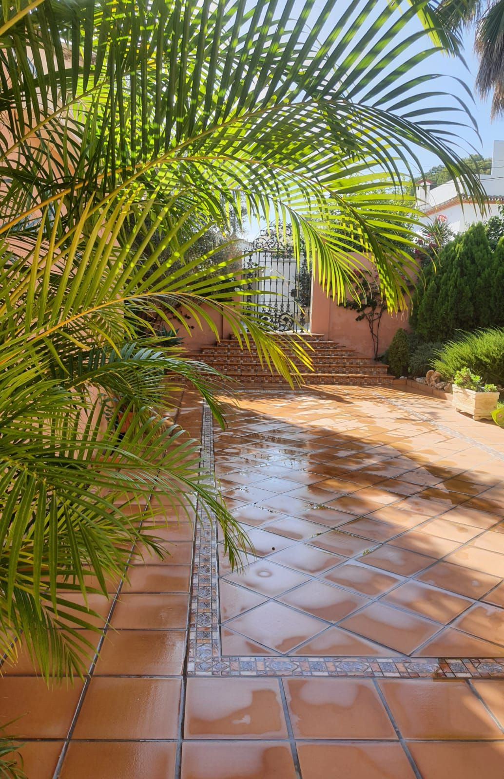 4 Bedroom Villa in Estepona - Фото 16