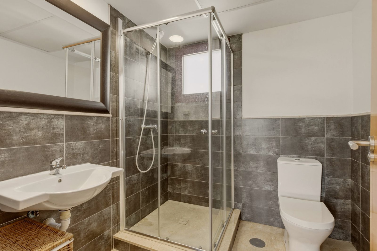 3 Bedroom Townhouse in Casares - Photo 18