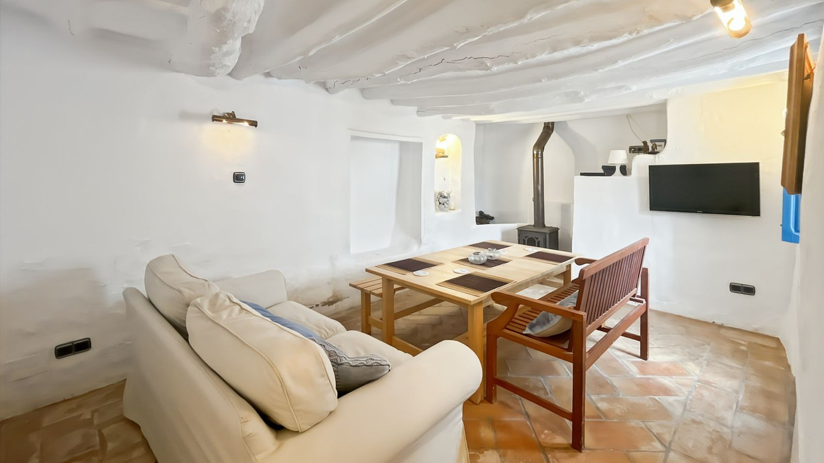 3 Bedroom Townhouse in Villanueva del Rosario - Photo 16