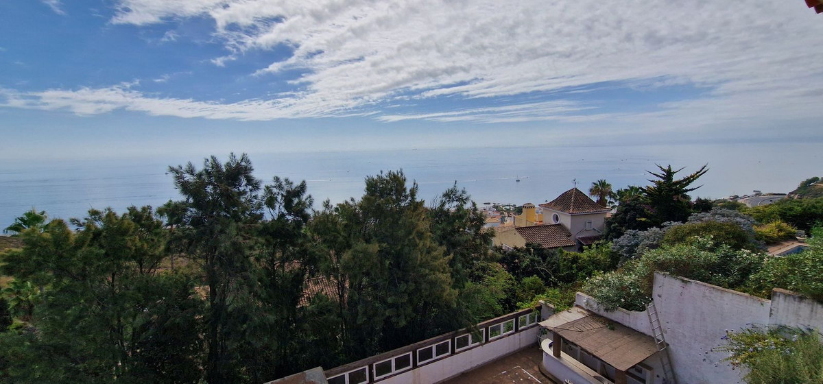 5 Bedroom Villa in Manilva - Photo 12