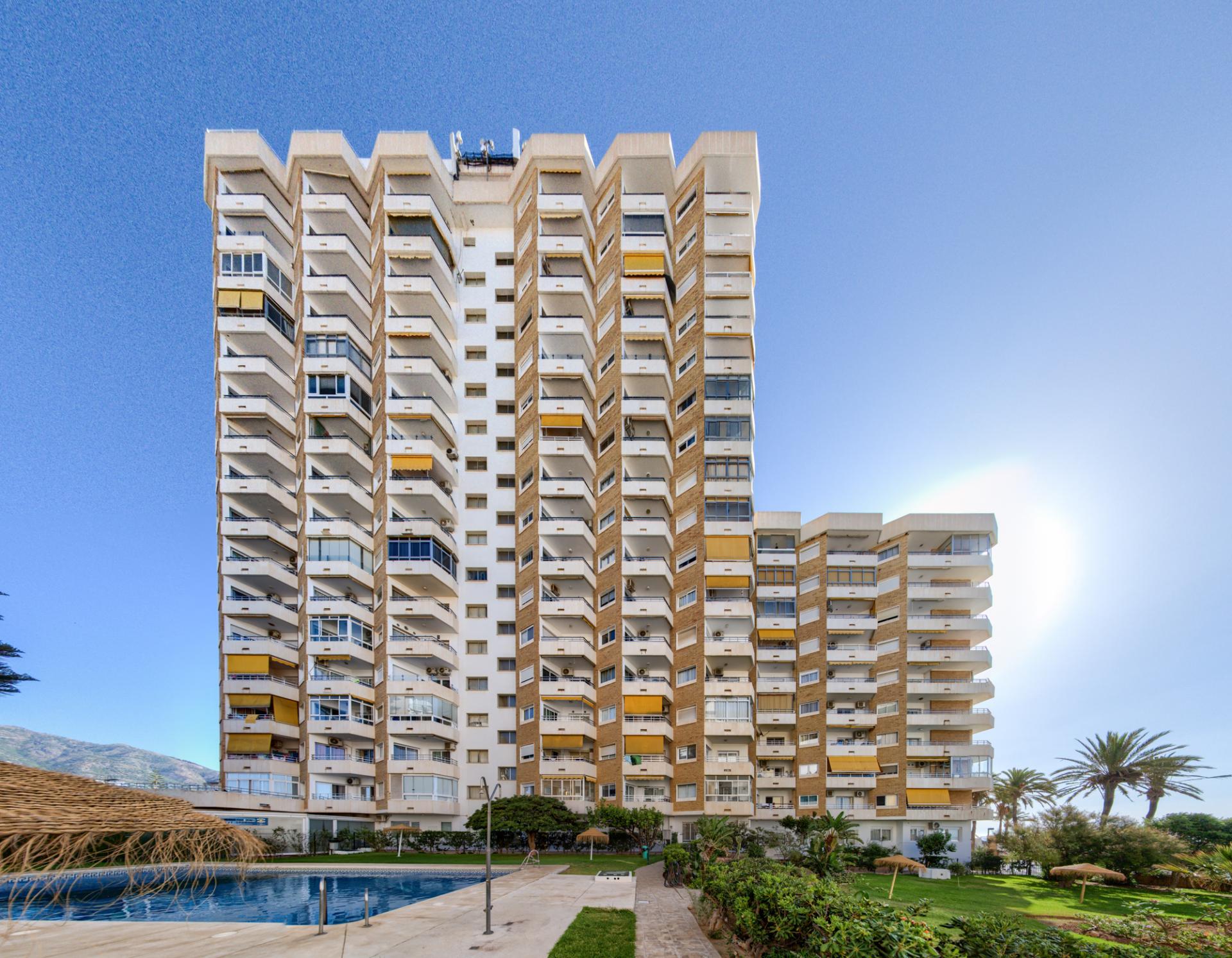 3 Bedroom Apartment in Fuengirola - Photo 44