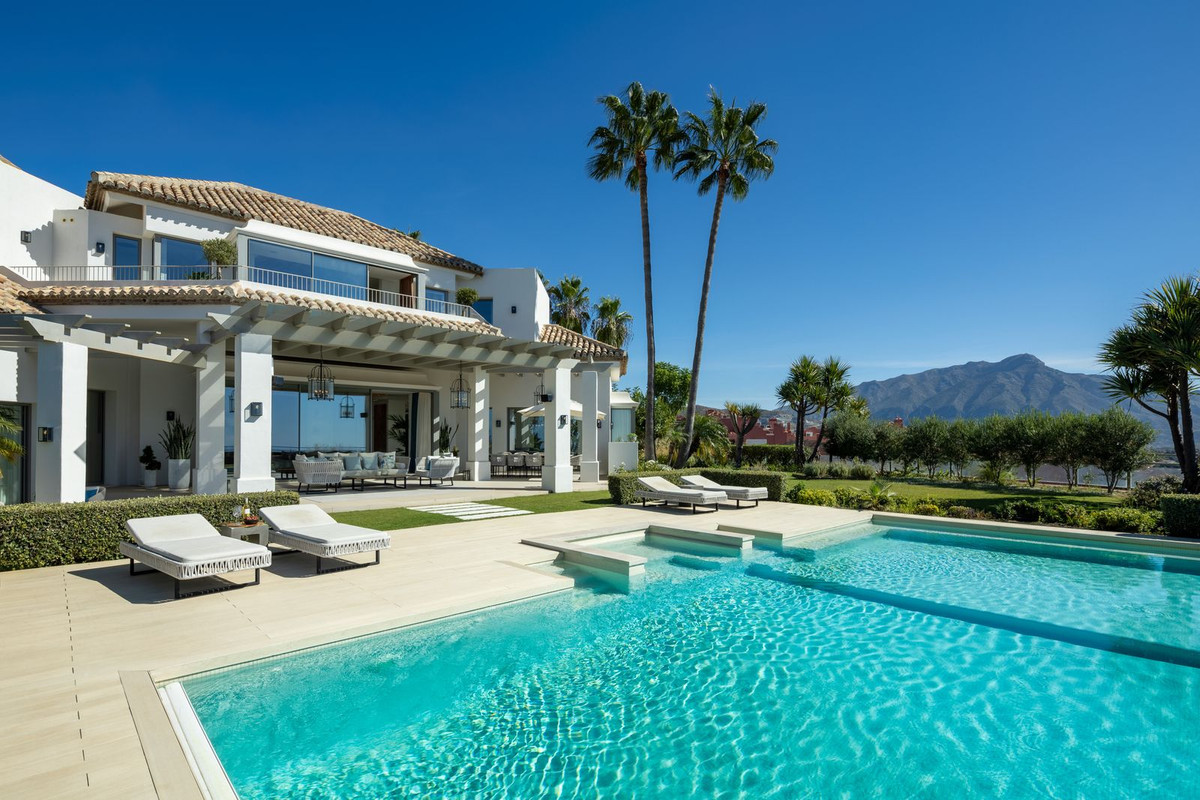 7 Bedroom Villa in Benahavís - Foto 41