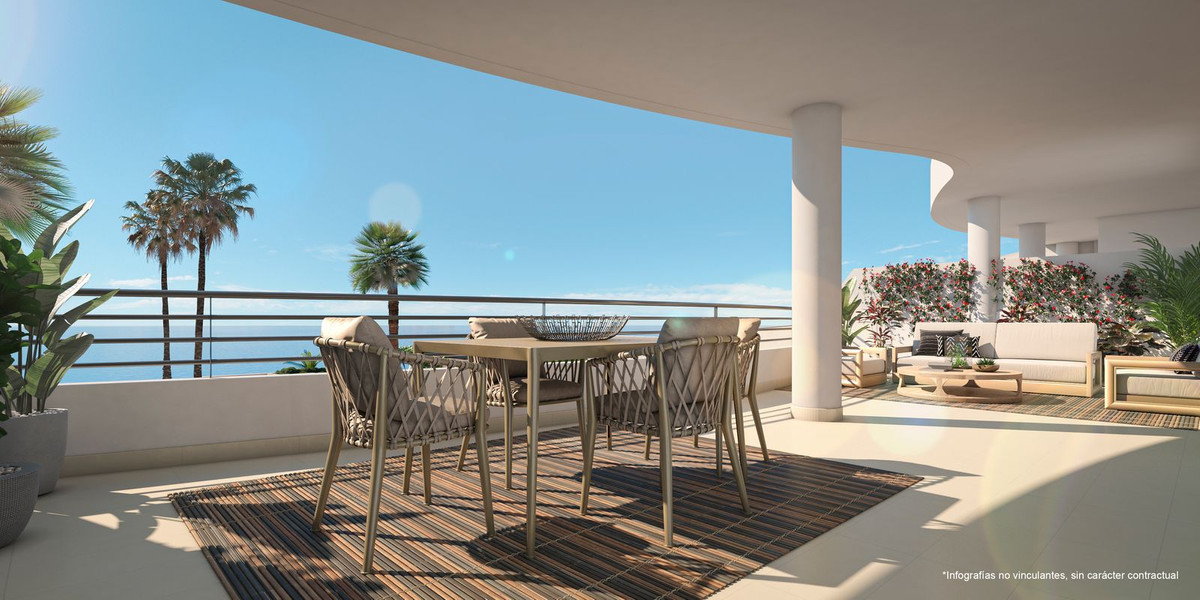 2 Bedroom Apartment in Benalmádena - Photo 5