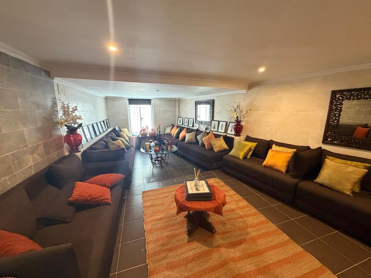 3 Bedroom Townhouse in Marbella - Photo 2