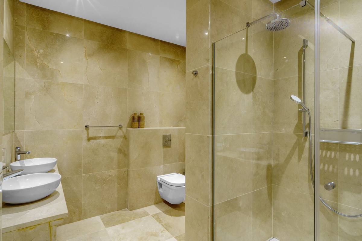 5 Bedroom Villa in Benahavís - Foto 30