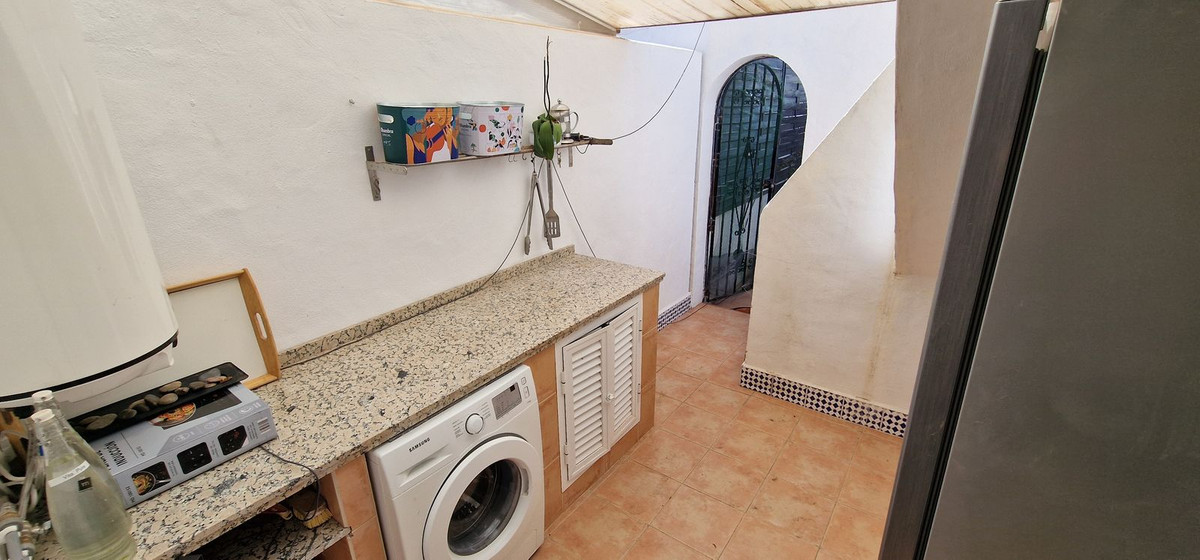3 Bedroom Villa in Manilva - Photo 19
