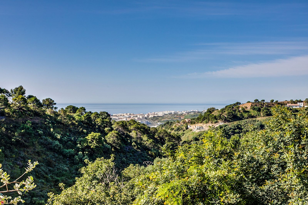 3 Bedroom Villa in Estepona - Photo 4