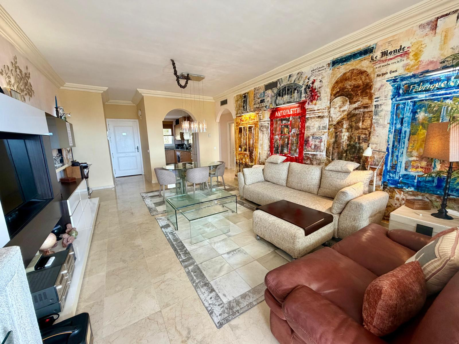 2 Bedroom Apartment in Mijas - Photo 2