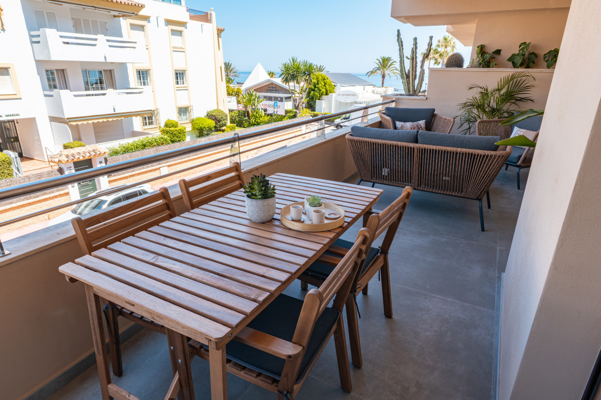 2 Bedroom Apartment in San Pedro de Alcántara - Фото 23