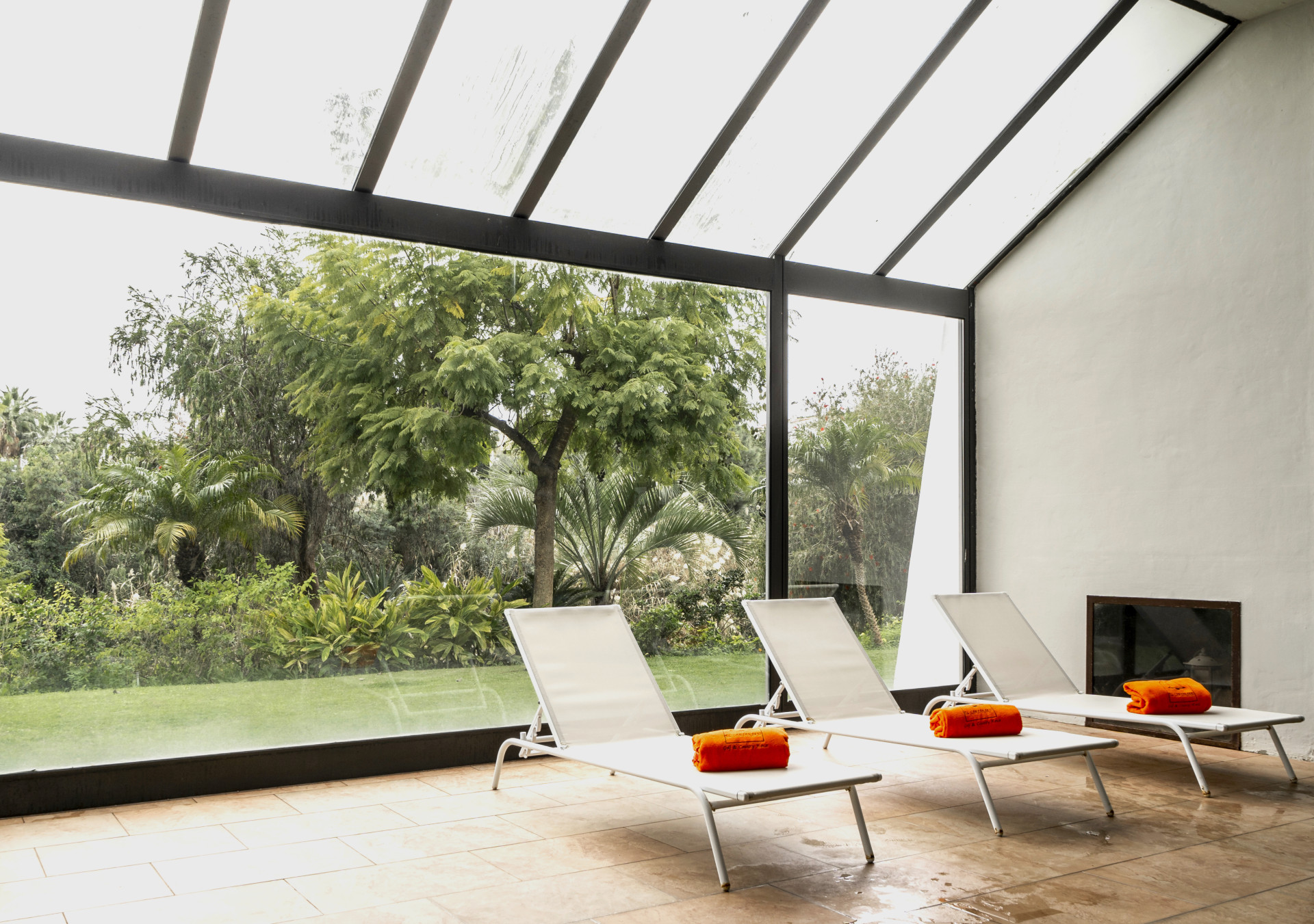 5 Bedroom Villa in Estepona - Photo 15