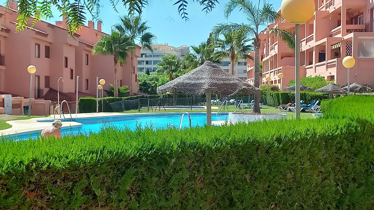 2 Bedroom Penthouse in Mijas - Photo 22