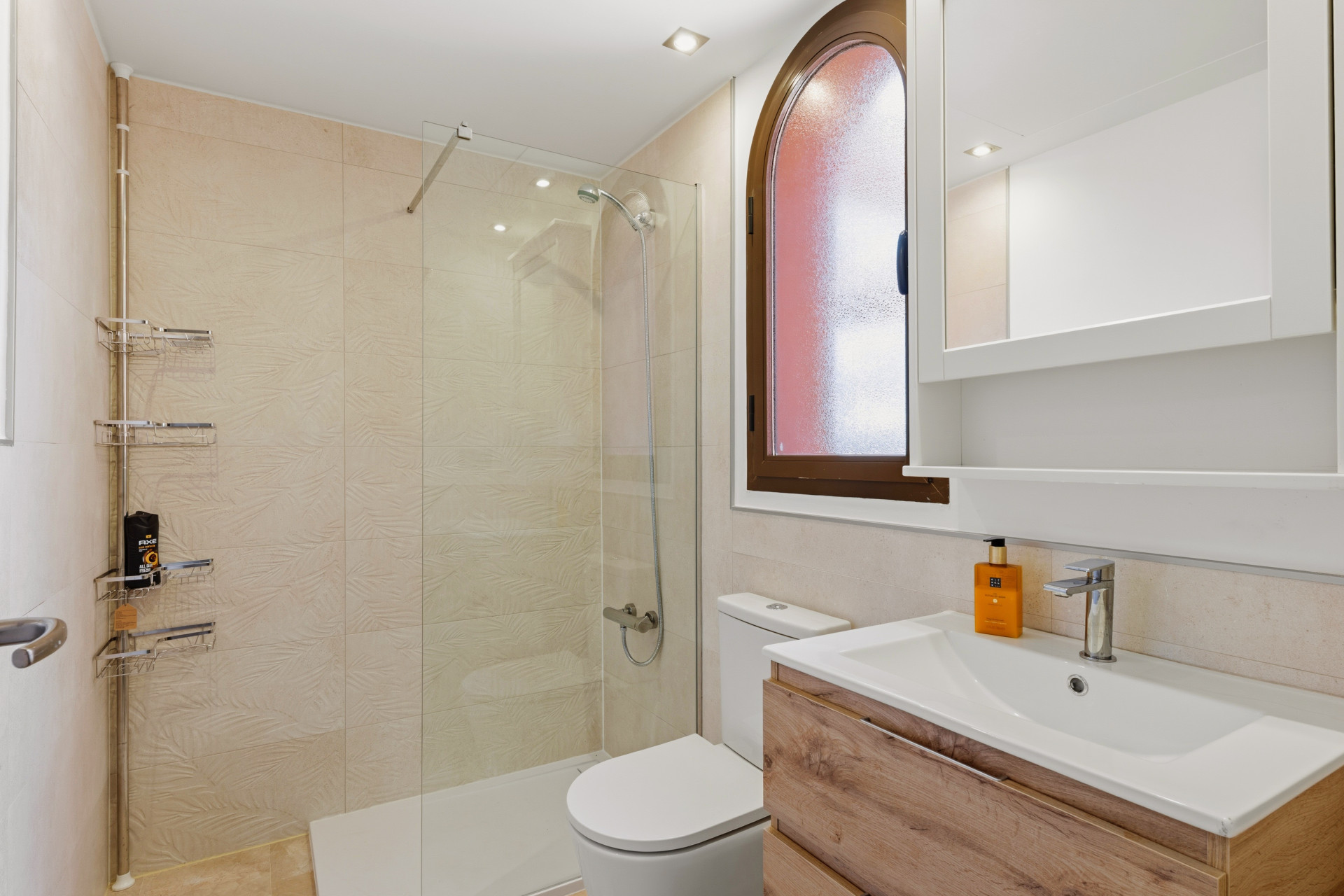 3 Bedroom Penthouse in Estepona - Photo 14