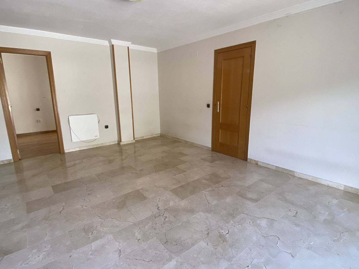 3 Bedroom Apartment in Benahavís - Foto 9