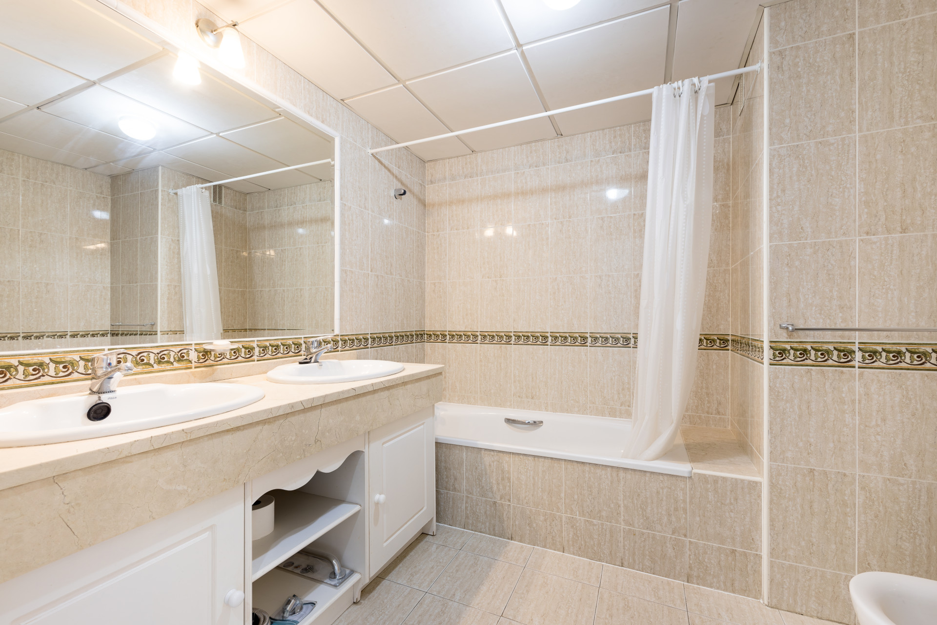 2 Bedroom Apartment in Alhaurín el Grande - Photo 11