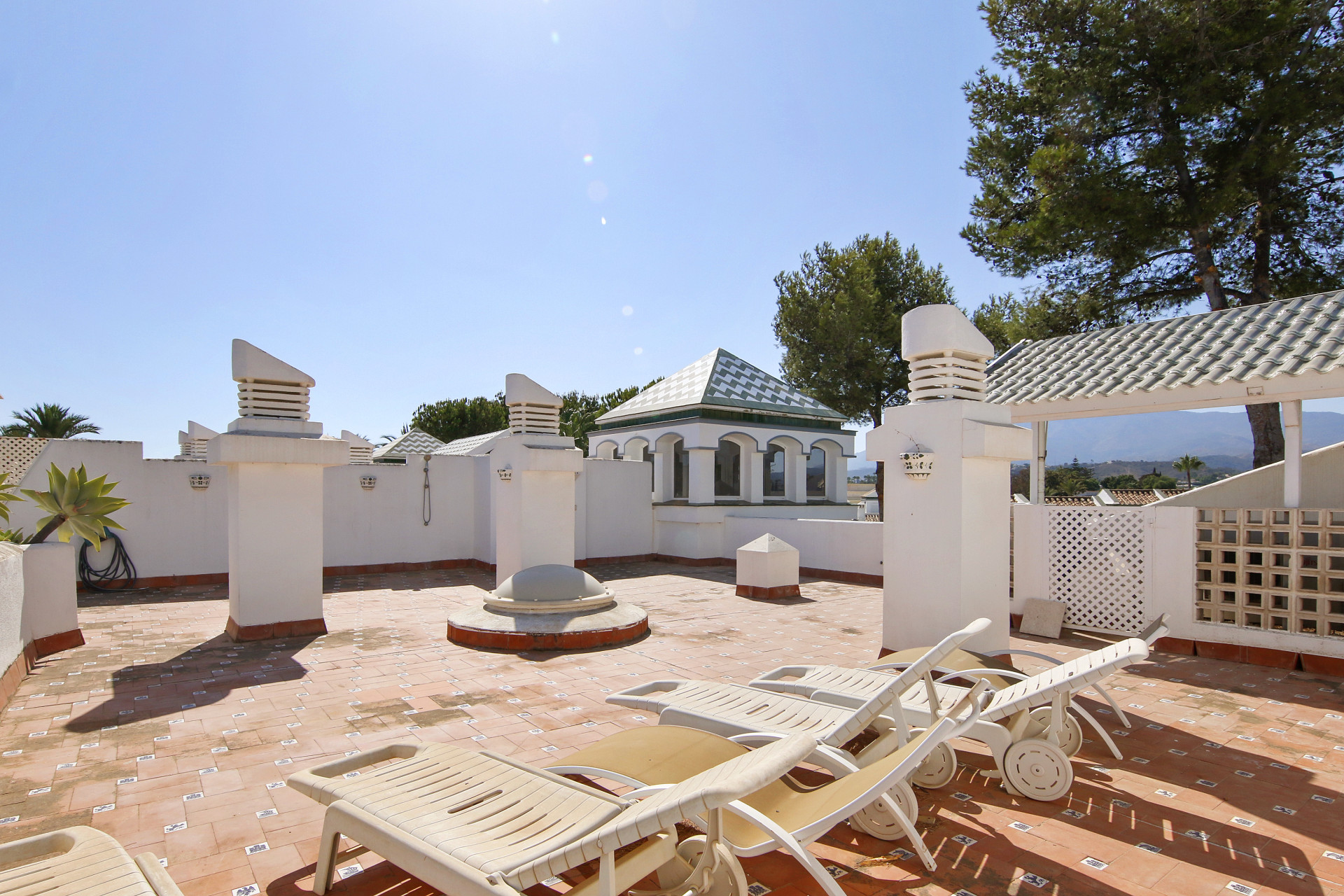 3 Bedroom Penthouse in Estepona - Photo 21