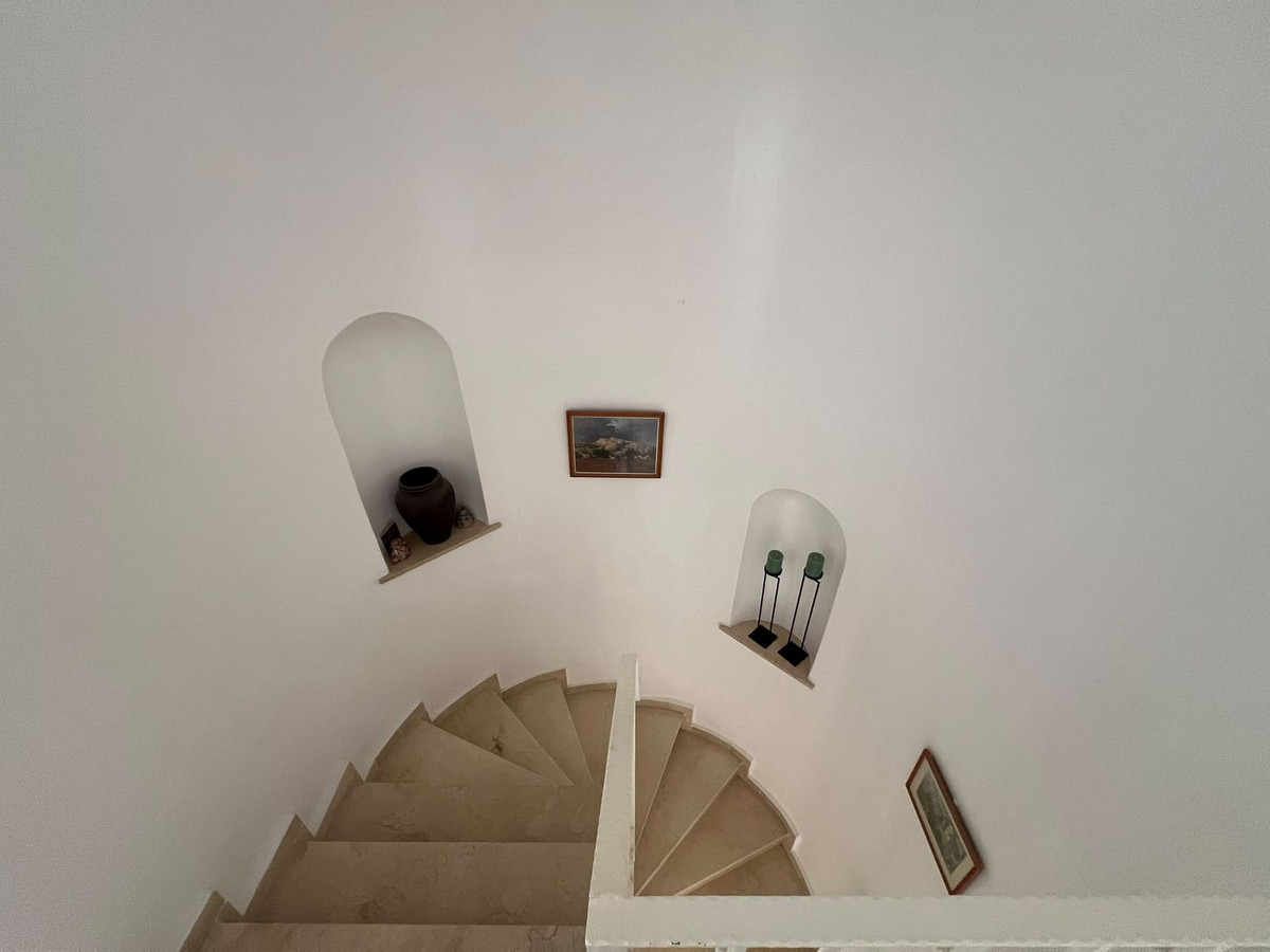 3 Bedroom Villa in La Alcaidesa - Photo 24