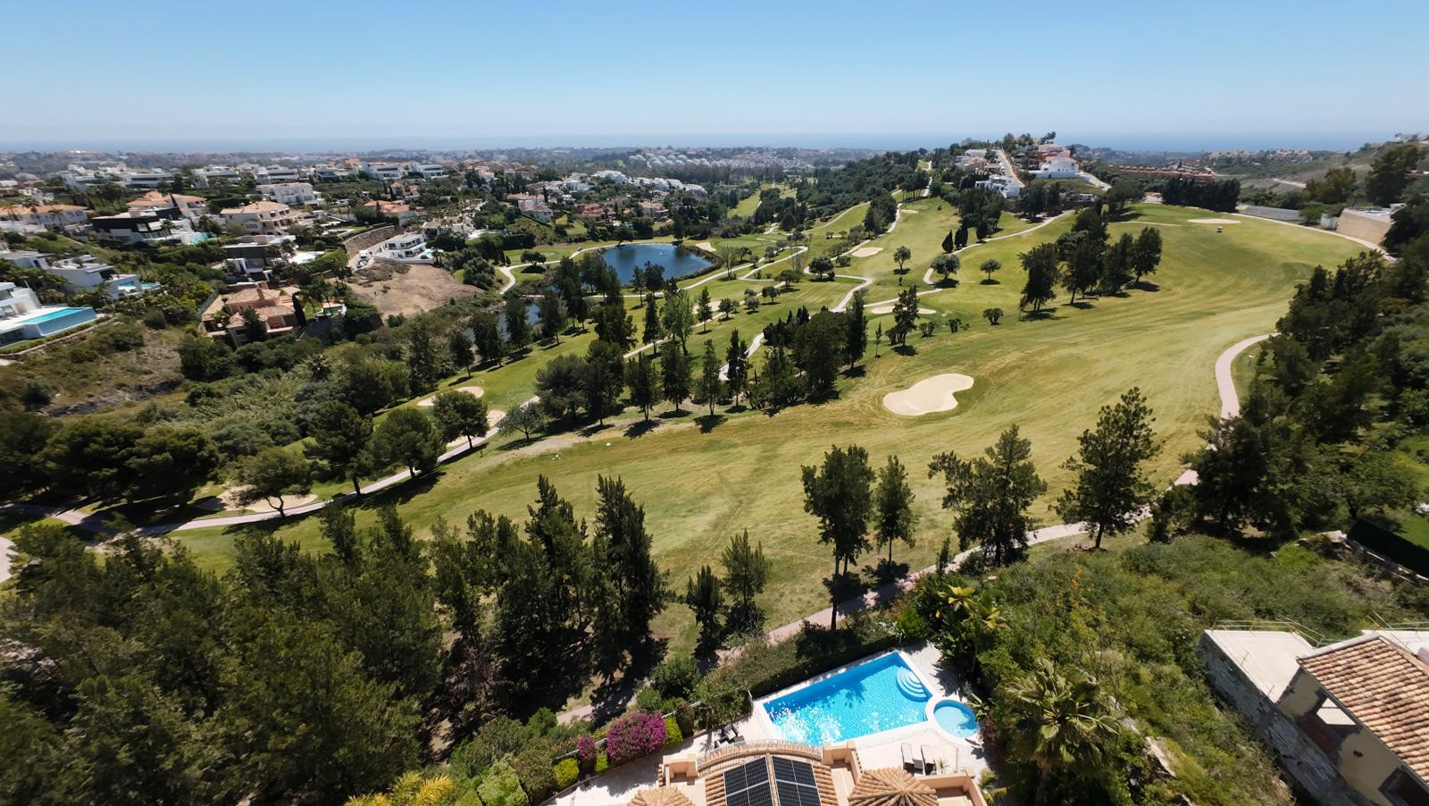 4 Bedroom Villa in Estepona - Foto 2