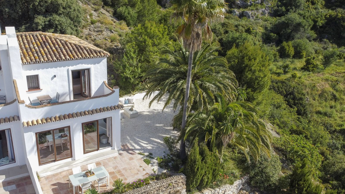 2 Bedroom Villa in Mijas - Photo 14