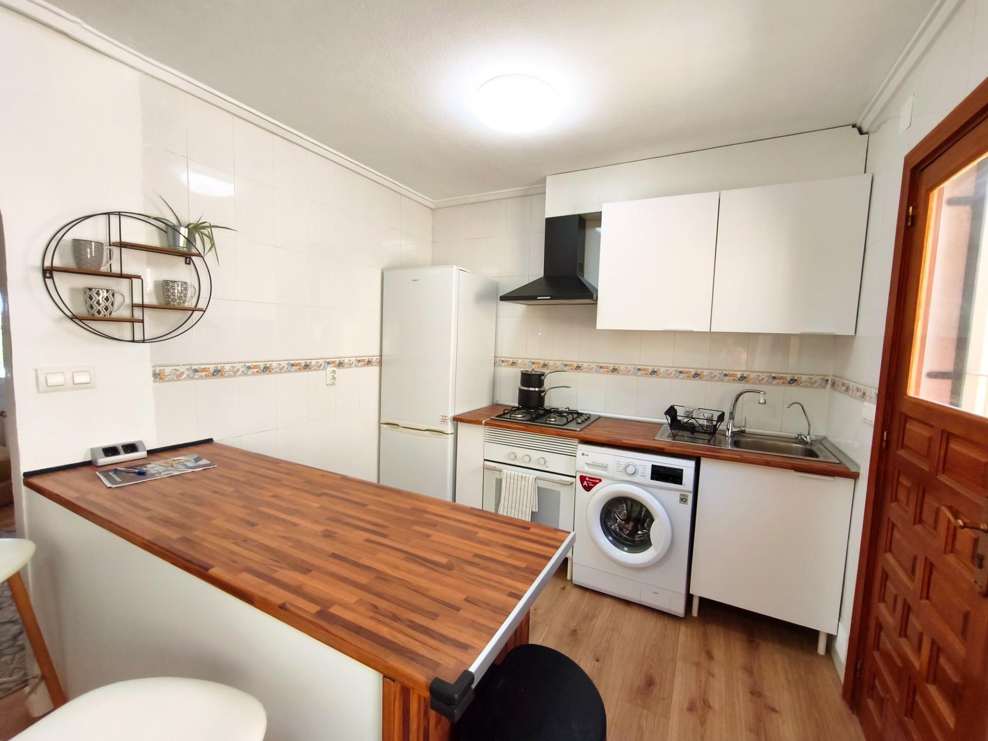 Chalet de 2 dormitorios en Murcia – Foto 17