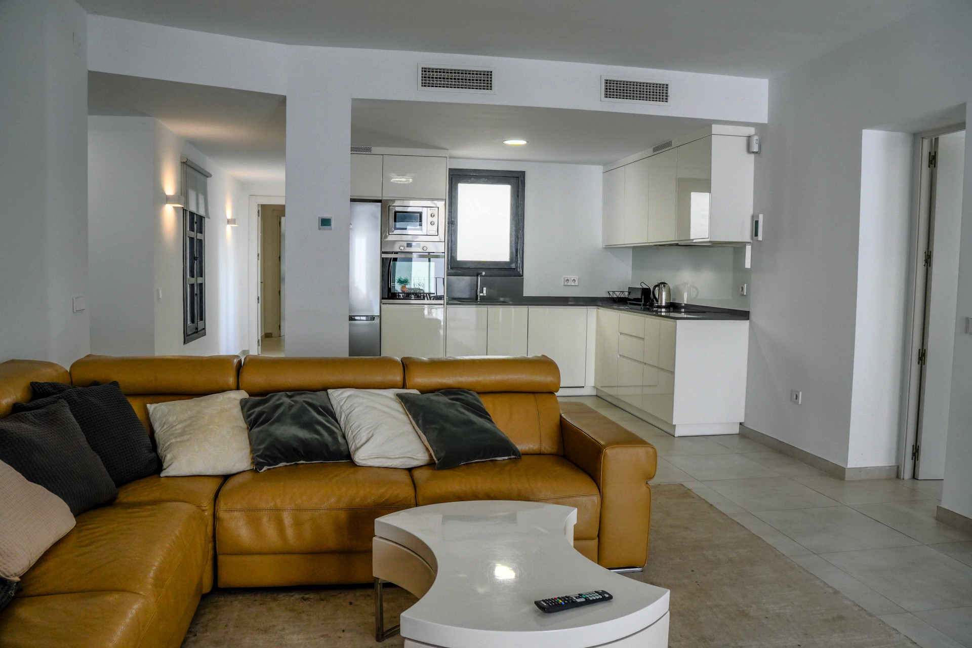 3 Bedroom Apartment in Marbella - Photo 6