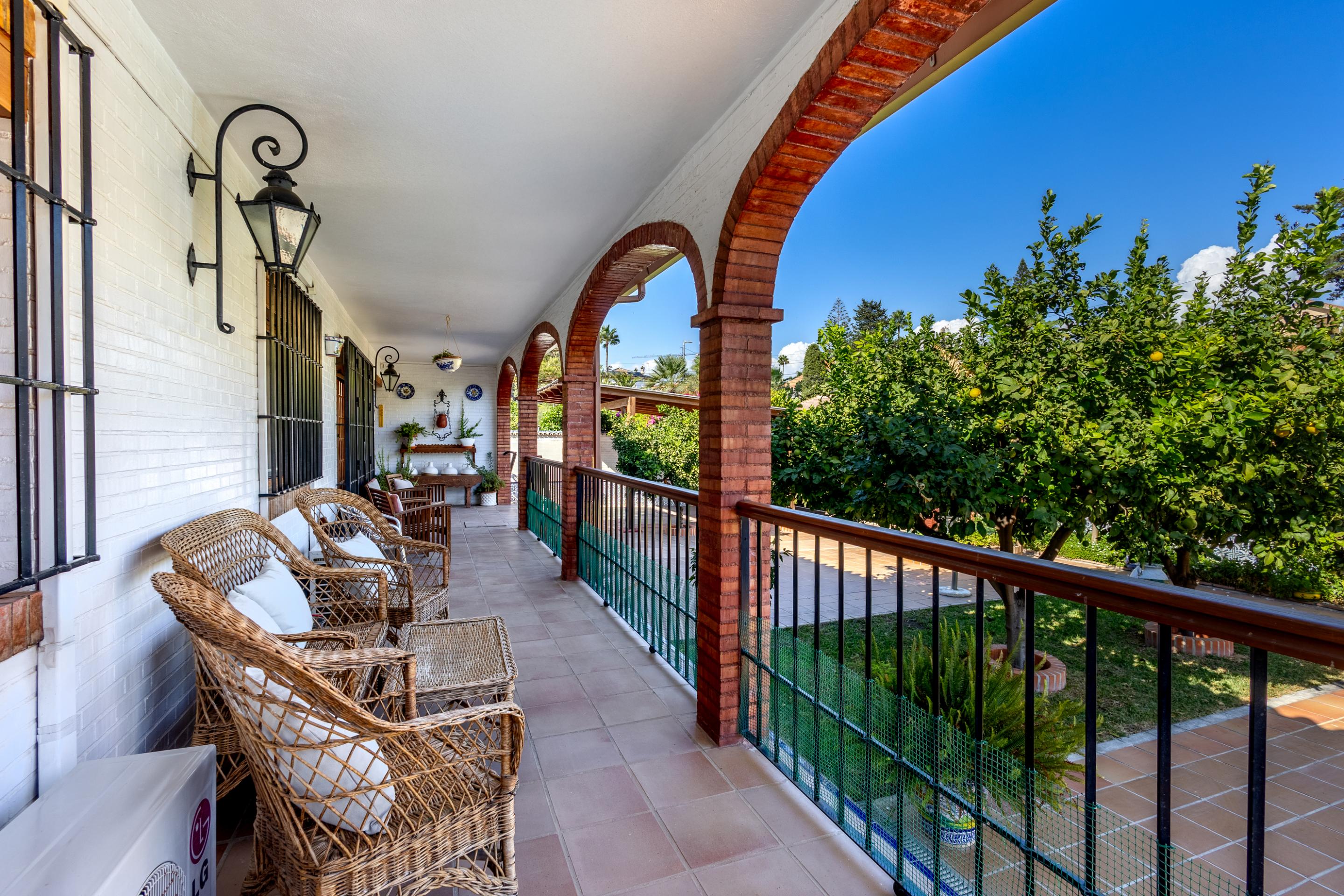 4 Bedroom Villa in Málaga - Photo 11